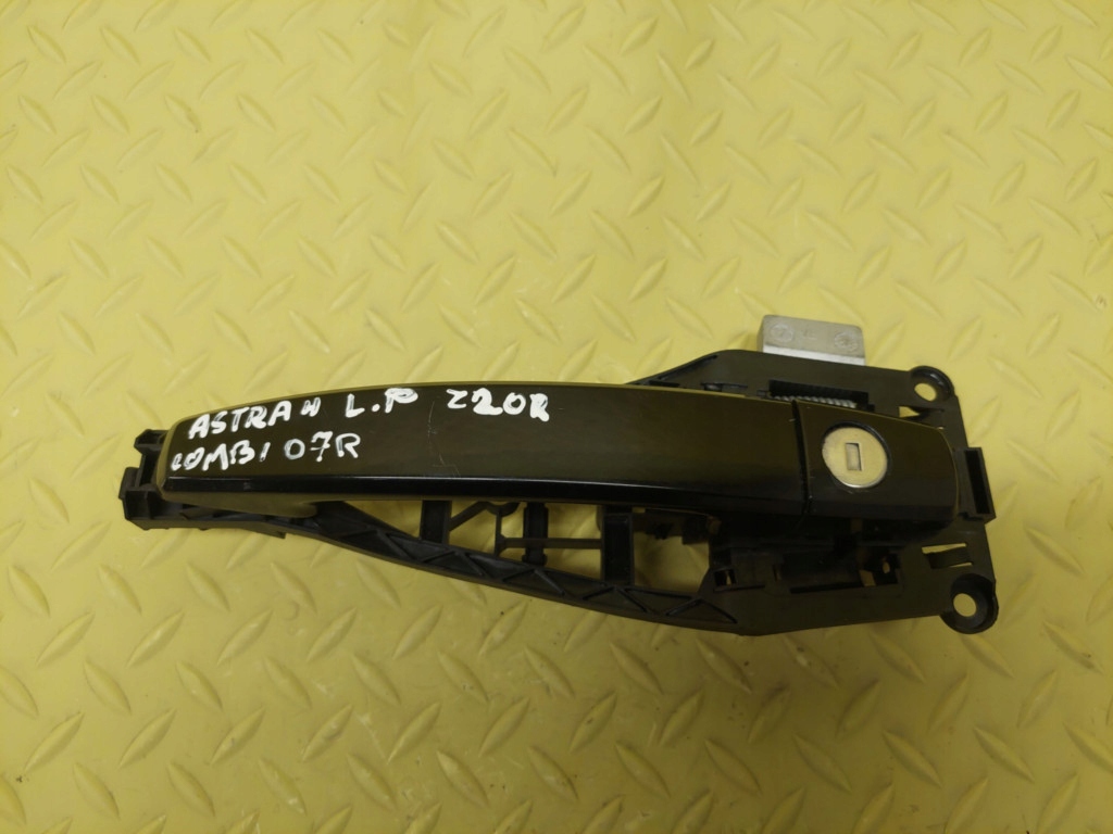 OPEL ASTRA H KOMBI handle left front Z20R