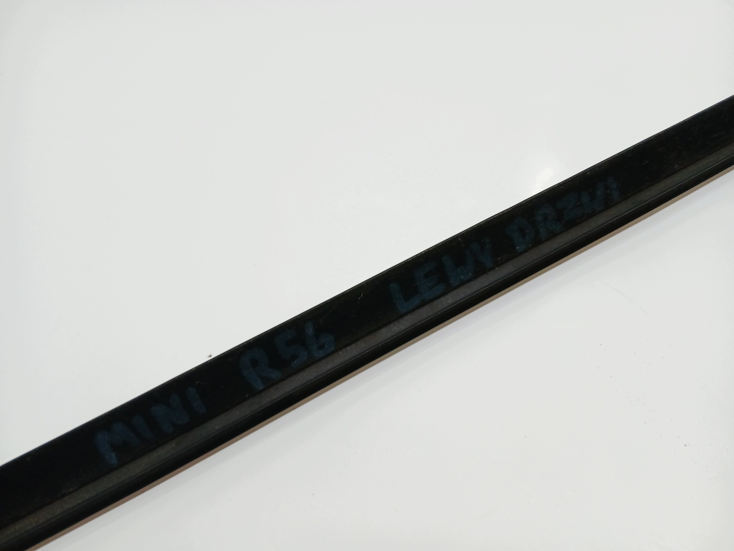 moulding door left MINI R56 OE CHROM (0006147)