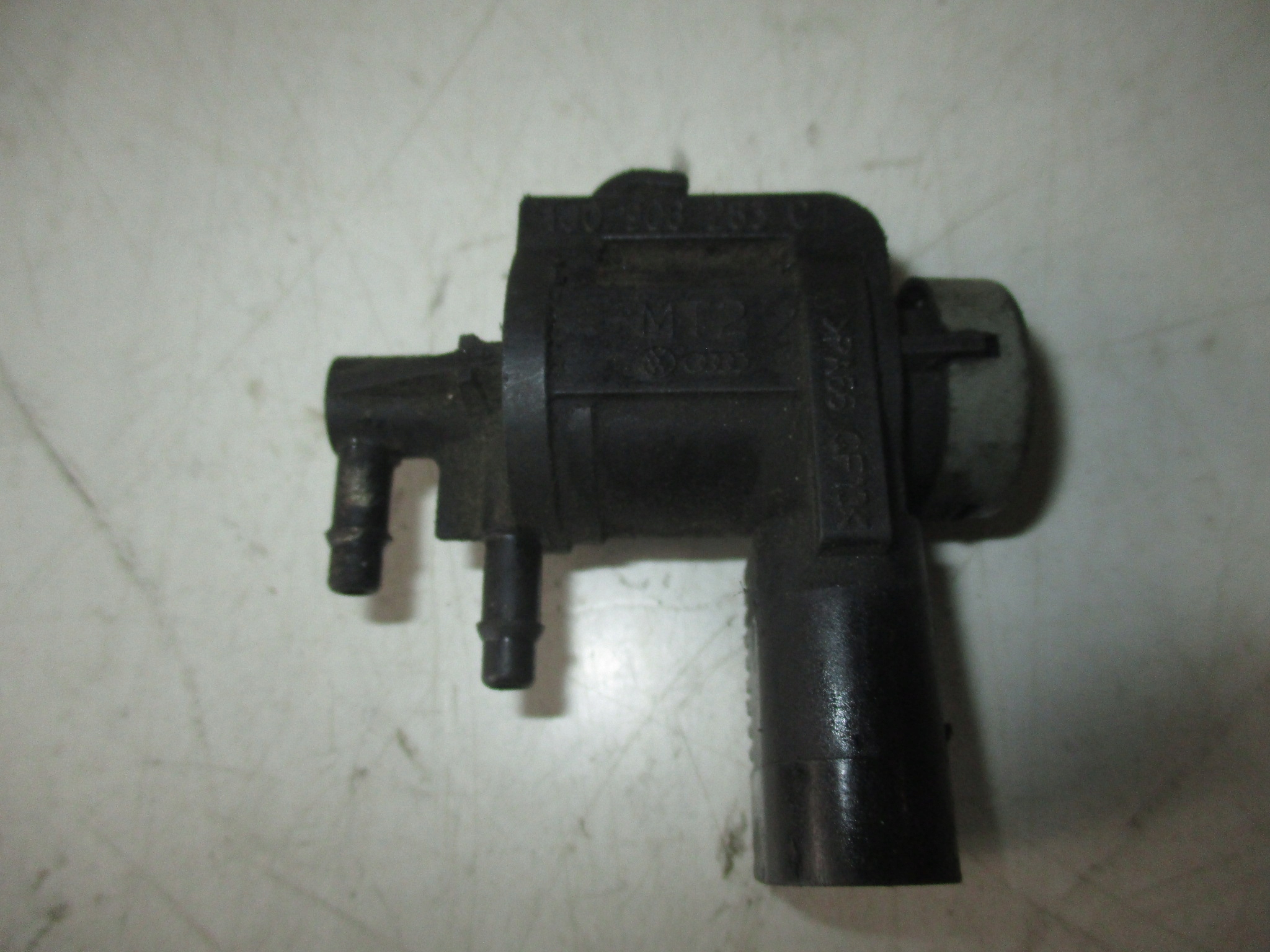 ZAWÓR PODCIŚNIENIA STEROWANIA WYDECHEM VW