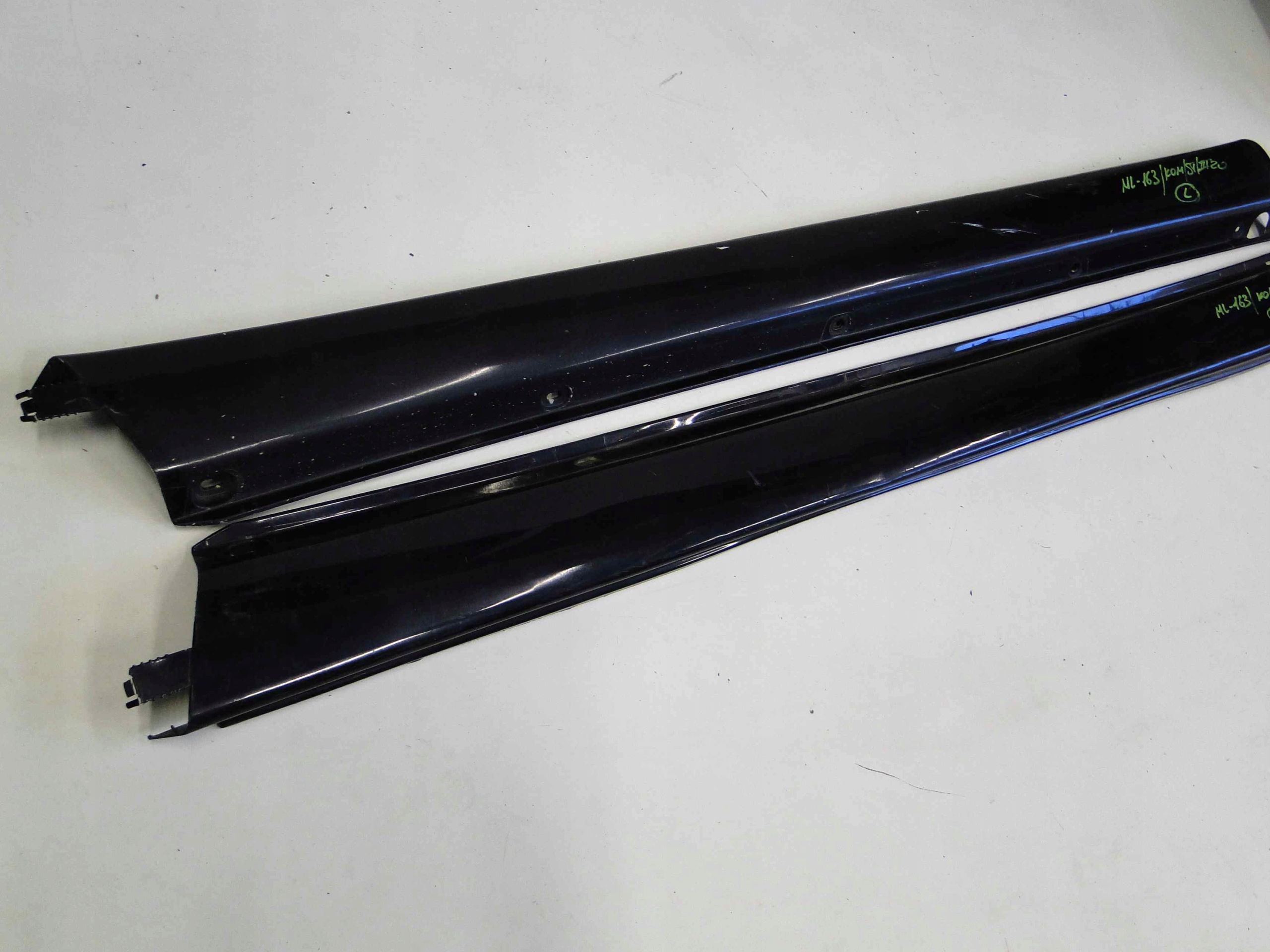 MERCEDES ML W163 163 LIFT LISTWA PROGOWA PROGÓWKA Producent części Mercedes-Benz OE
