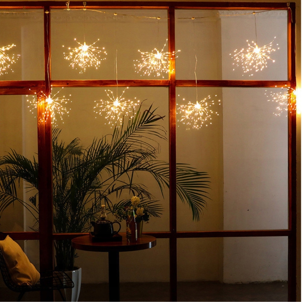 ZEWNĘTRZNE LAMPKI ŚWIATEŁKA NA BATERIE LED FAJERWERKI LATAJĄCA KULA ŚNIEŻNA Motyw inny