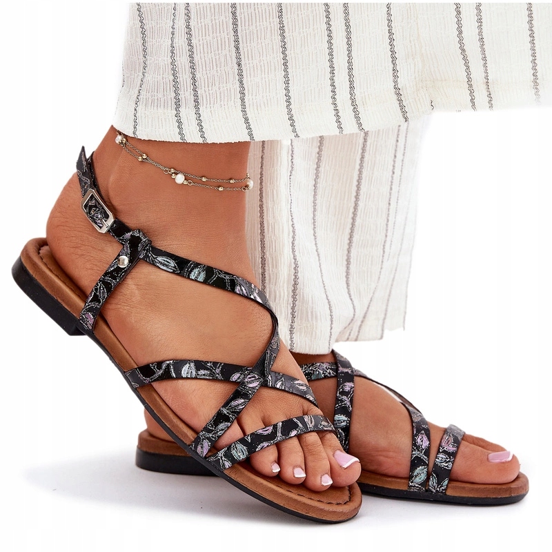 Dámské Ploché Sandály Z Přírodní Kůže Maciejka 06635-05 Černé 40