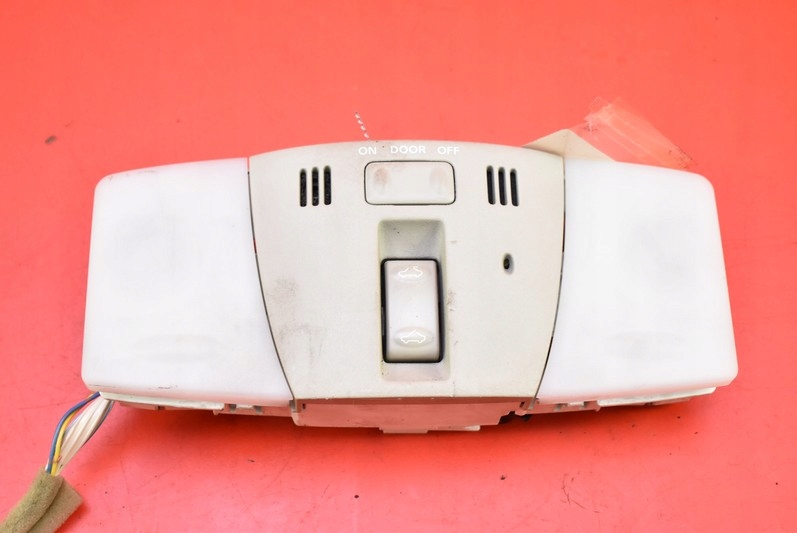 ЛАМПА ВНУТРЕННЕГО ОСВЕЩЕНИЯ ПЕРЕДНЯЯ INFINITI FX 2 II