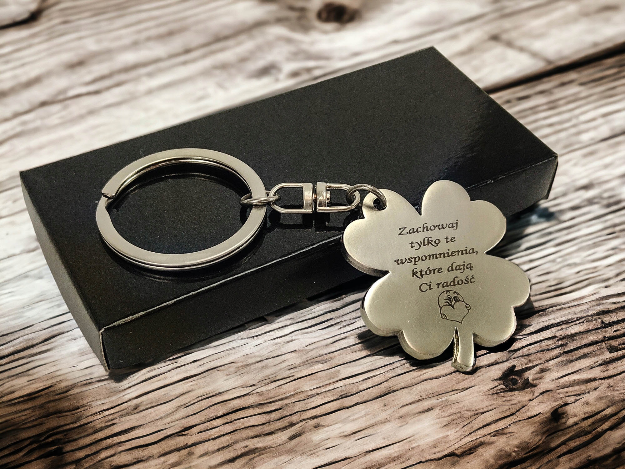 Brelok Koniczynka GRAWER Na Prezent breloczek Kod producenta R73216