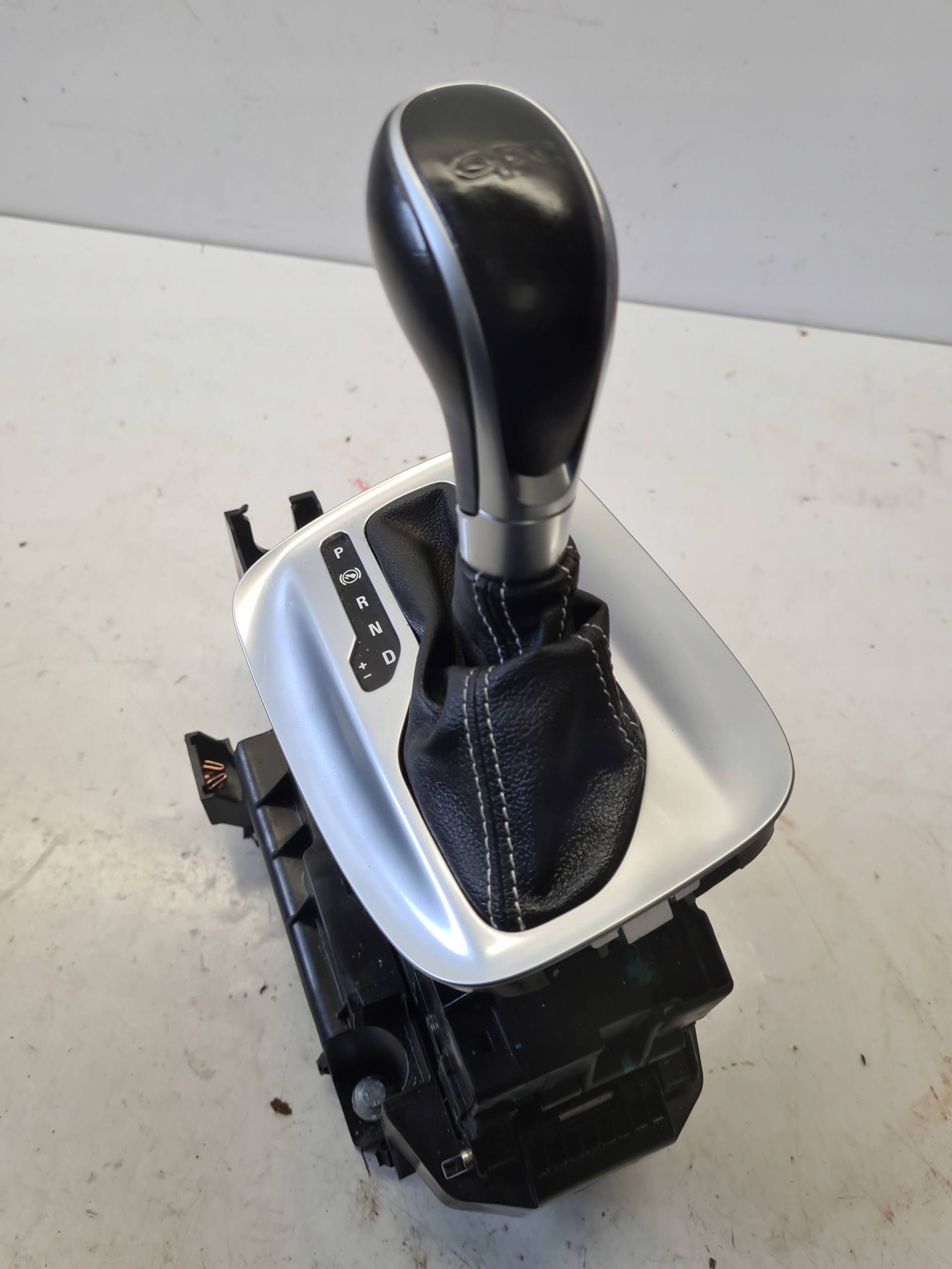 OPEL INSIGNIA A LIFT OPC GALKA LEWAREK ZMIANY BIEGOW AUTOMAT