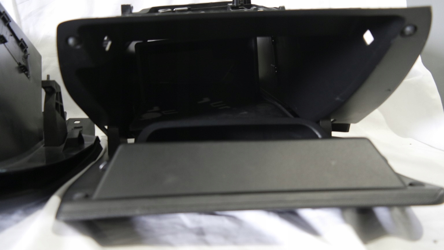 бардачок пассажира DS3 европа