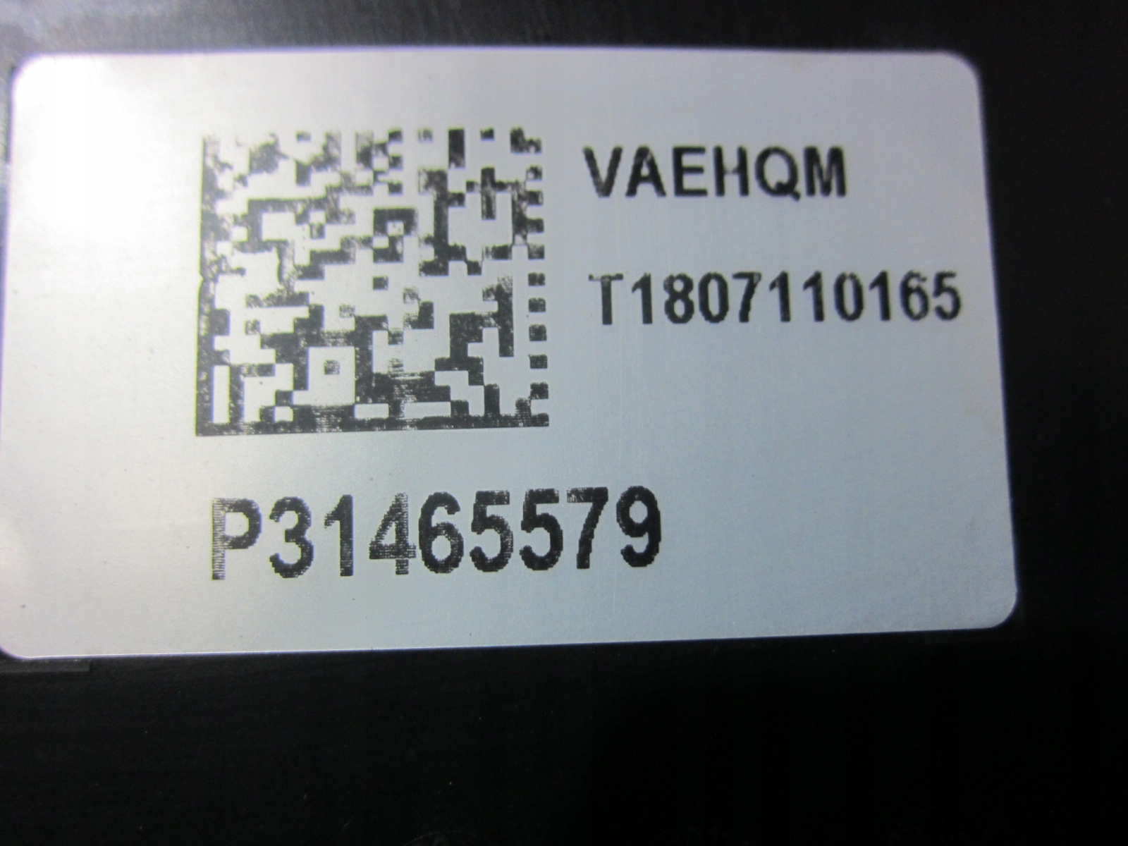VOLVO XC60 II XC 60 2.0 T5 karbonski filter goriva Z WEGLEM AKTYWNYM 31465579