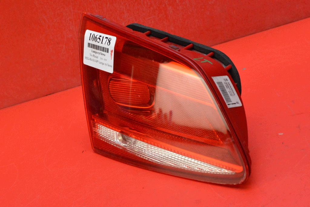 light left rear part rear 3AF945093L VW PASSAT B7 KOMBI 10-15
