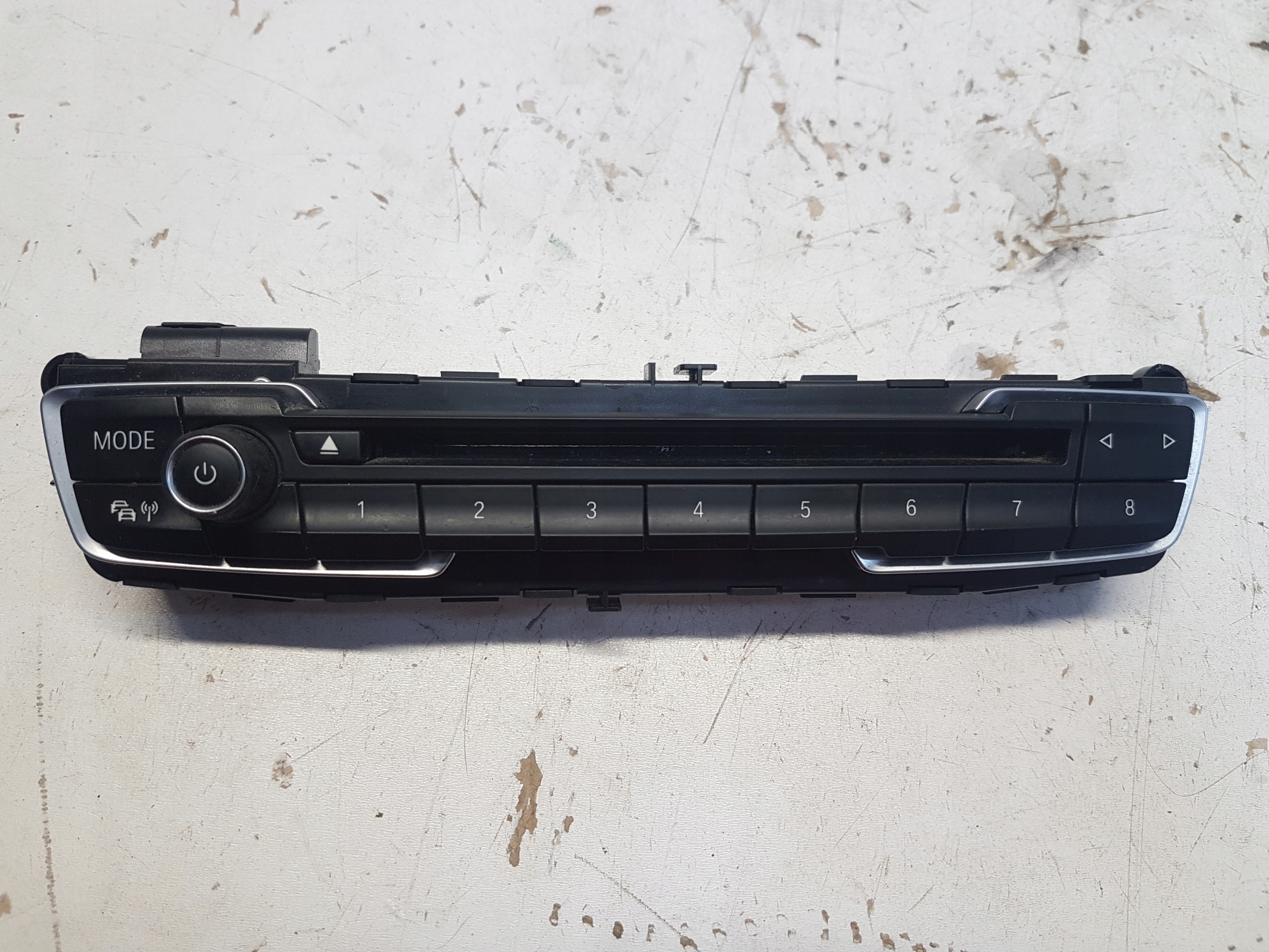BMW X1 F48 panel radia audio Controllo cd