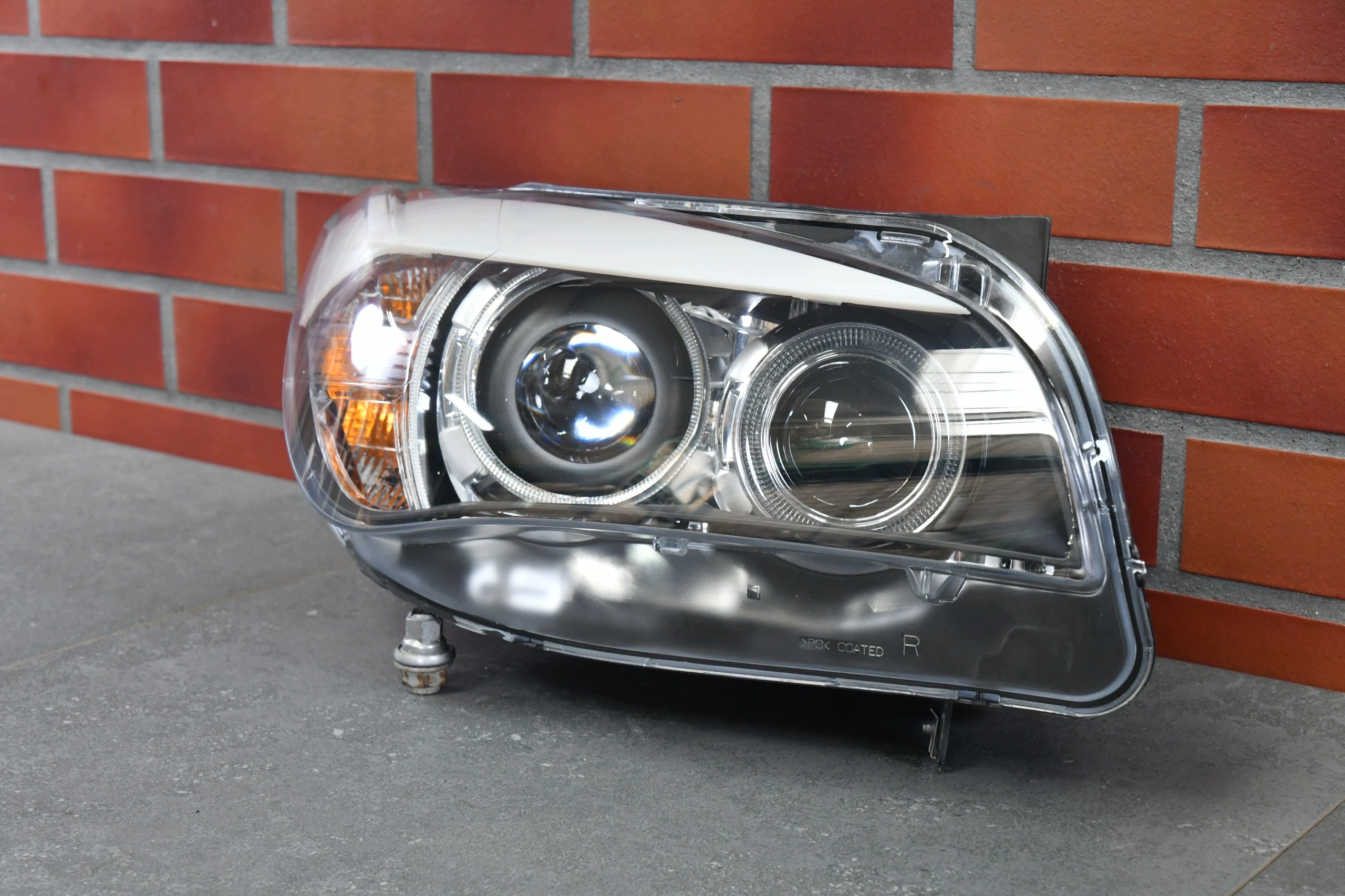 licht rechts vorne vorne BMW X1 E84 XENON DYNAMIC SKRETNA