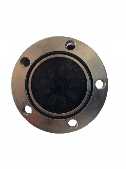 E1226 - Ступица дисковой бороны с 5 отверстиями