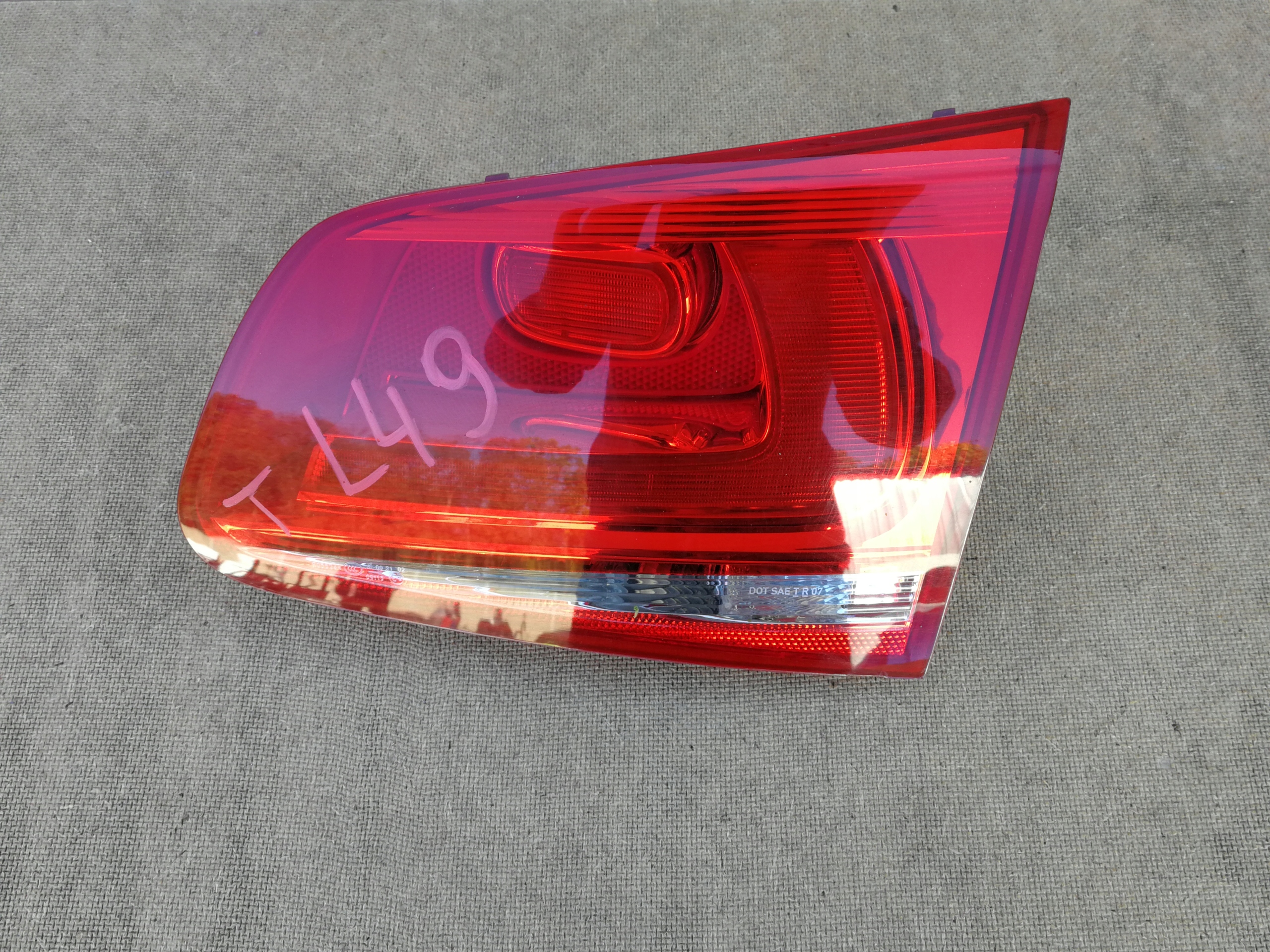 VW TOUAREGp ФАРА ПРАВА ЗАД. TYLNAp6945094c