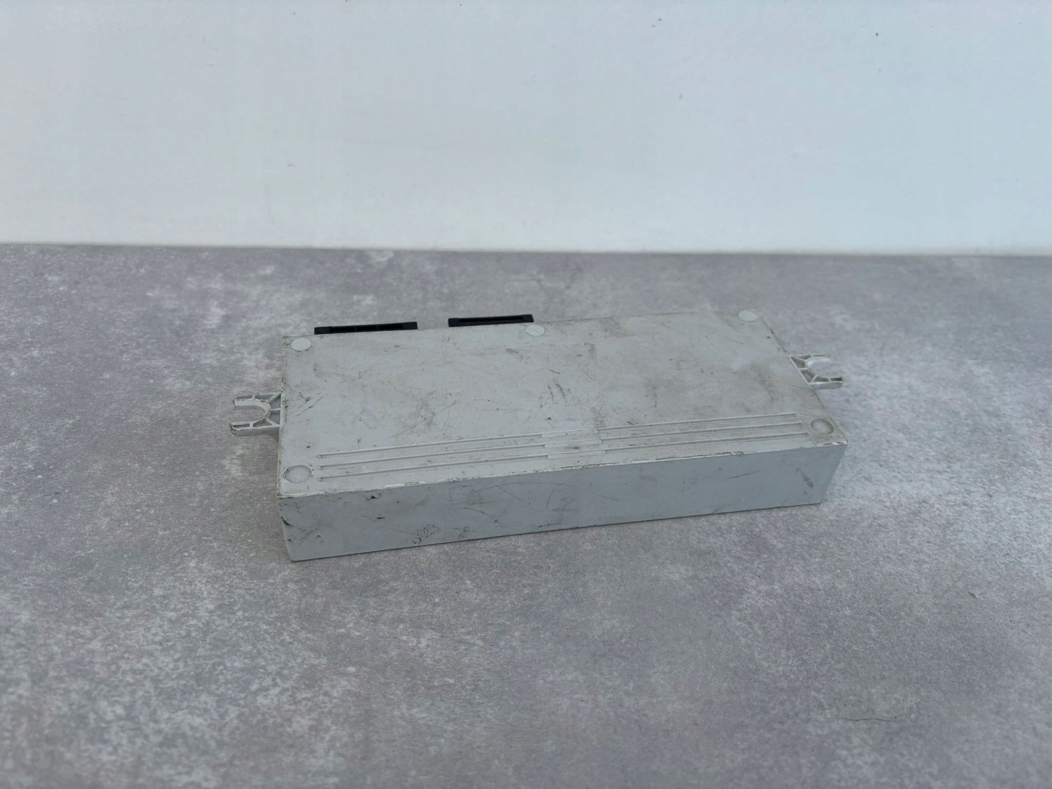 BMW 5 KOMBI F11 module computer control unit bonnet F005V01090 K77/004