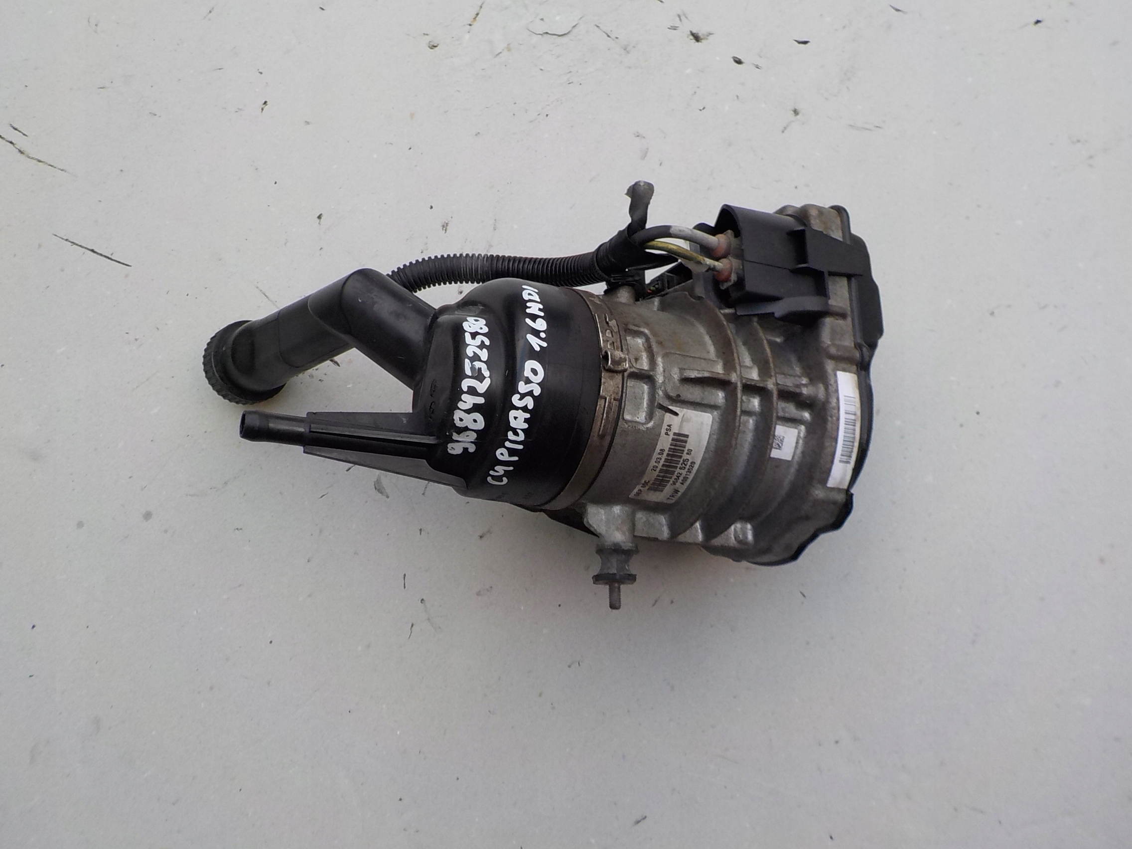 servo pump citroen c4 picasso 1,6 hdi 2008r 9684252580