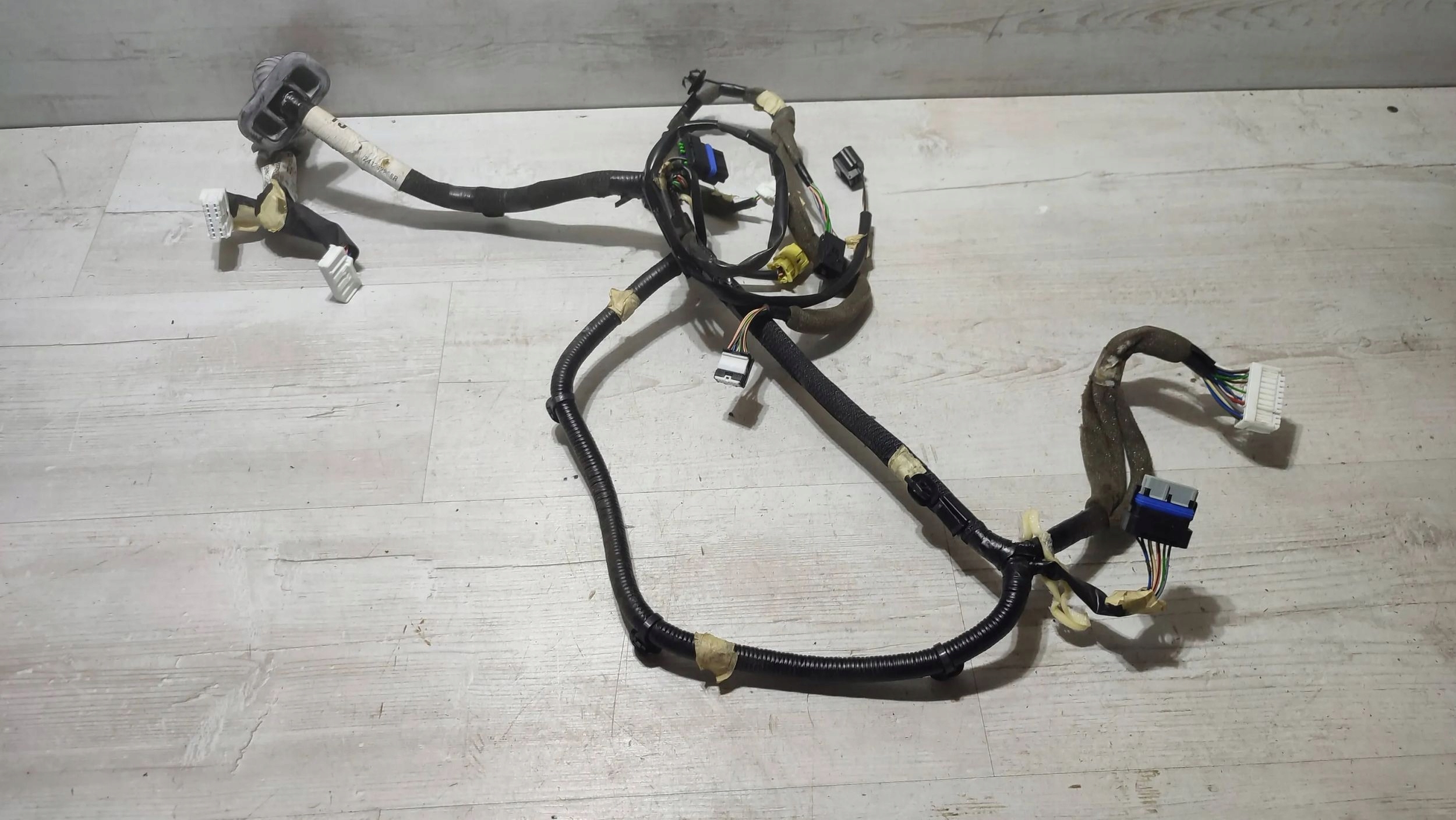 Renault Kadjar 17r 1.5dci front side left bundle przewodow door
