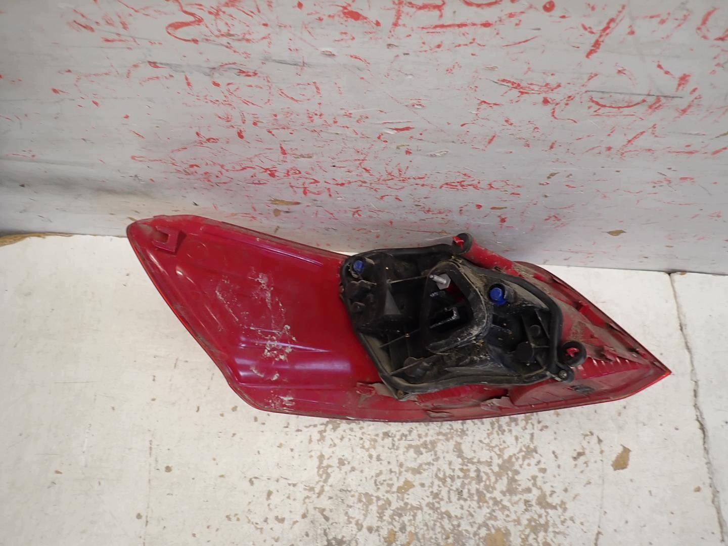 light rear part rear right PEUGEOT 301 2013
