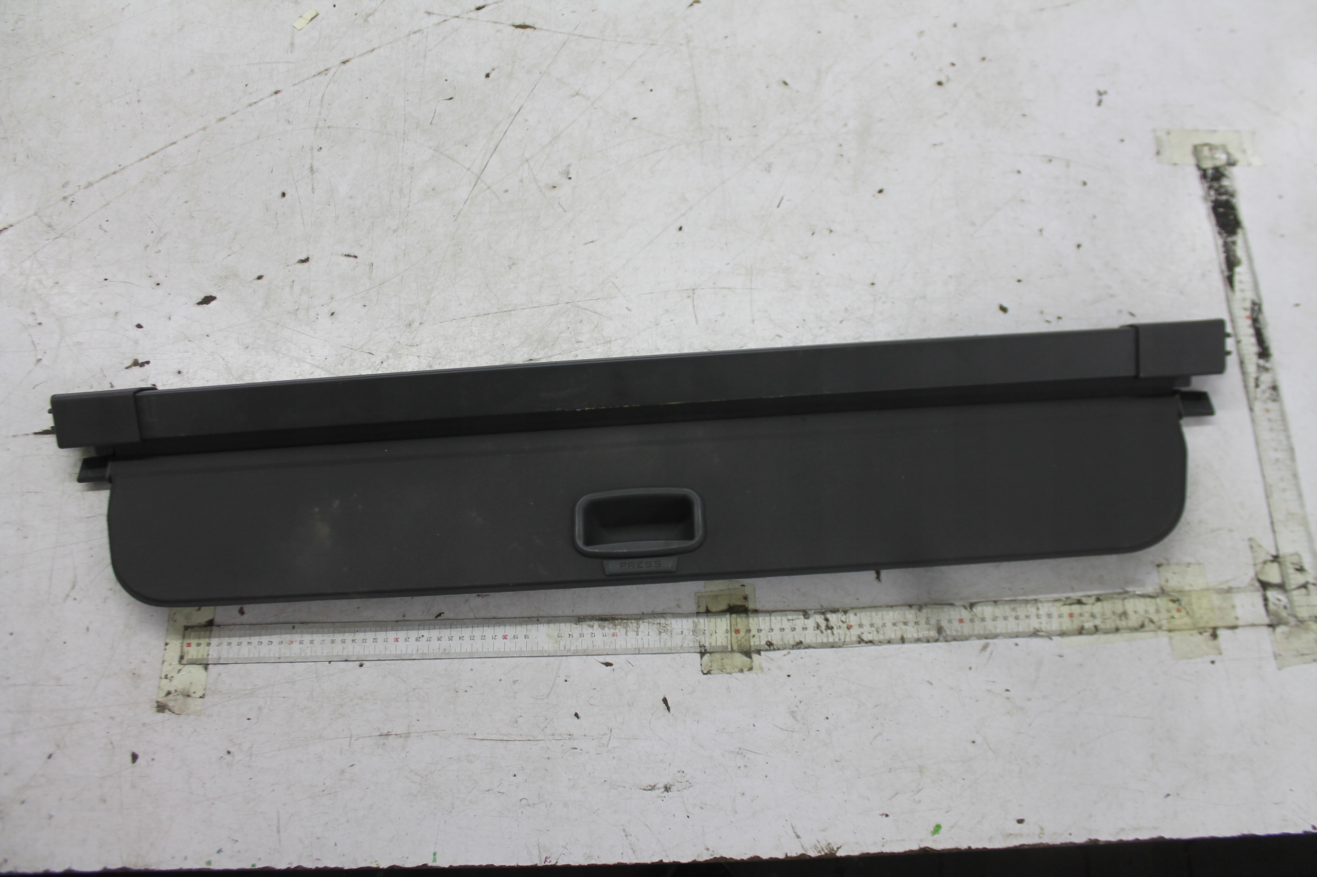 blinds boot 8V41-S55066-AB KUGA MK1 08-13