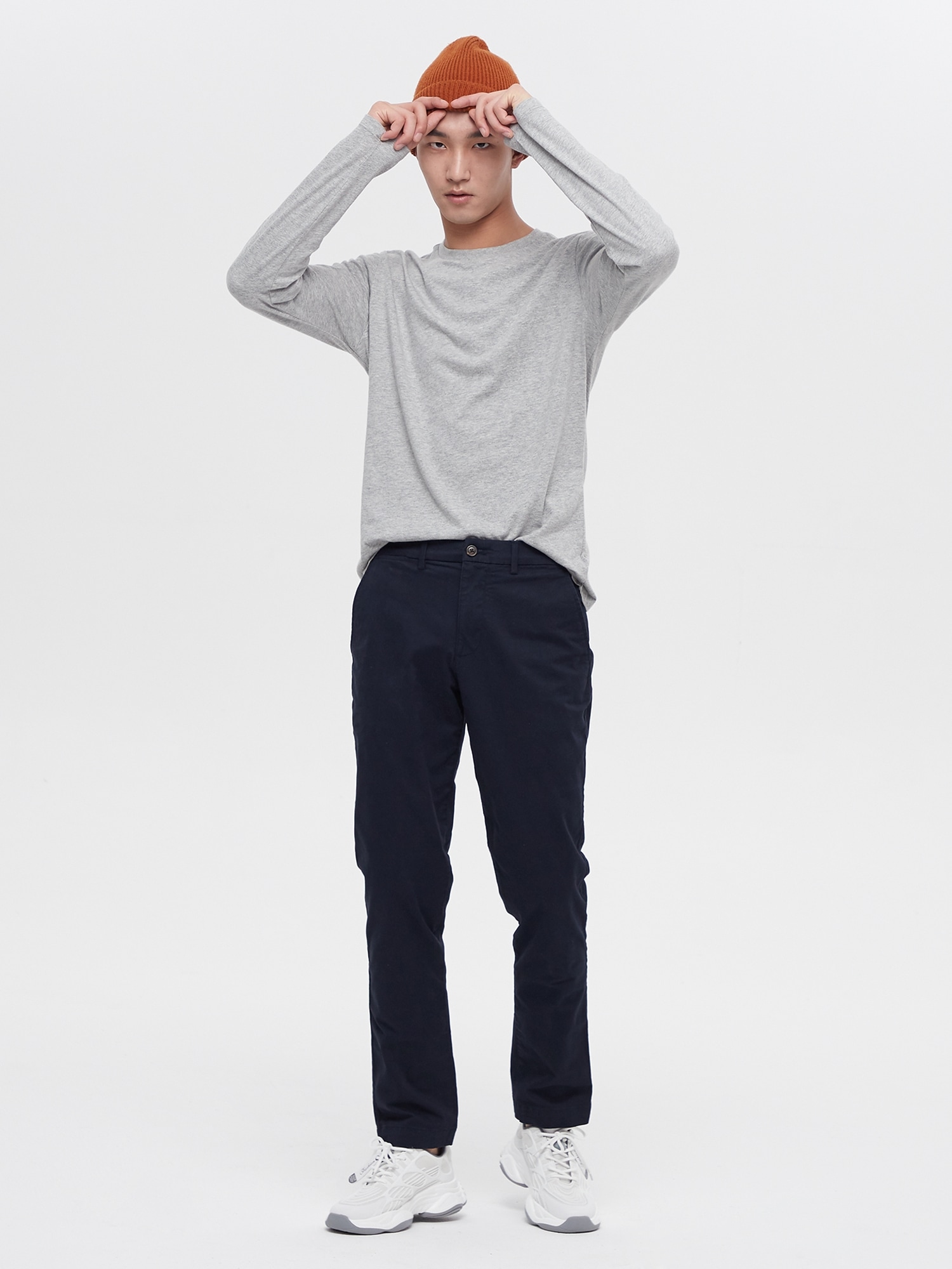 Gap Kalhoty Slim Fit