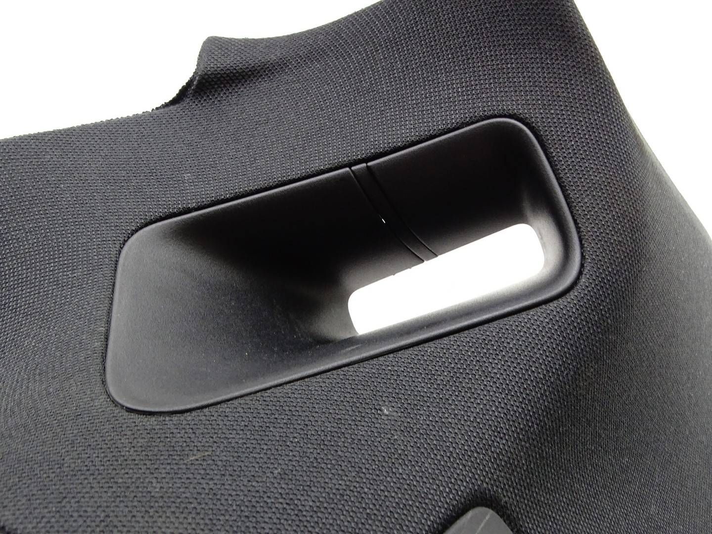 upholstery side SLUPKA C left MERCEDES CLS C257 A2576901700