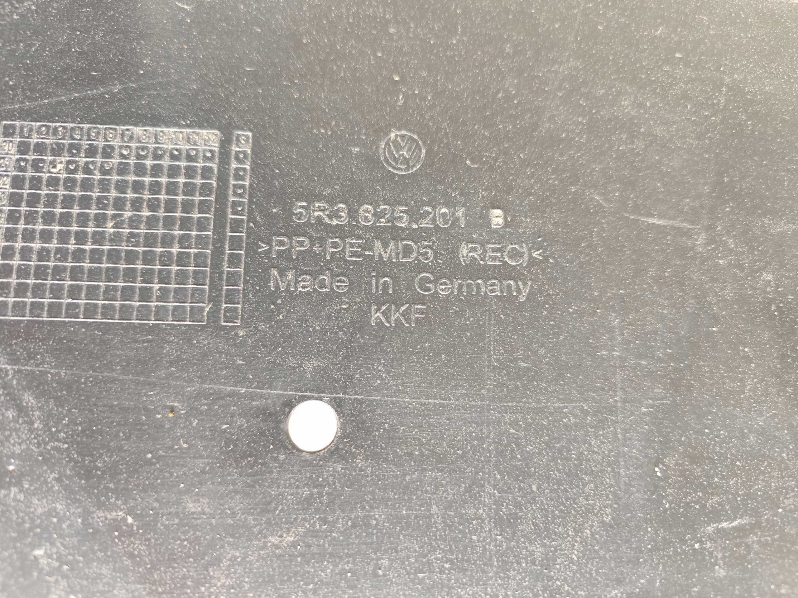 VOLKSWAGEN CADDY V 2K7 2021 cover chassis left