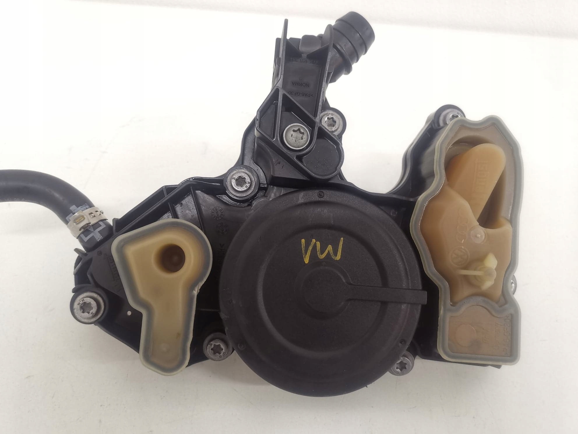 ODMA SEPARATOR WLEW OLEJU 1.8 2.0 TFSI 06K103495J