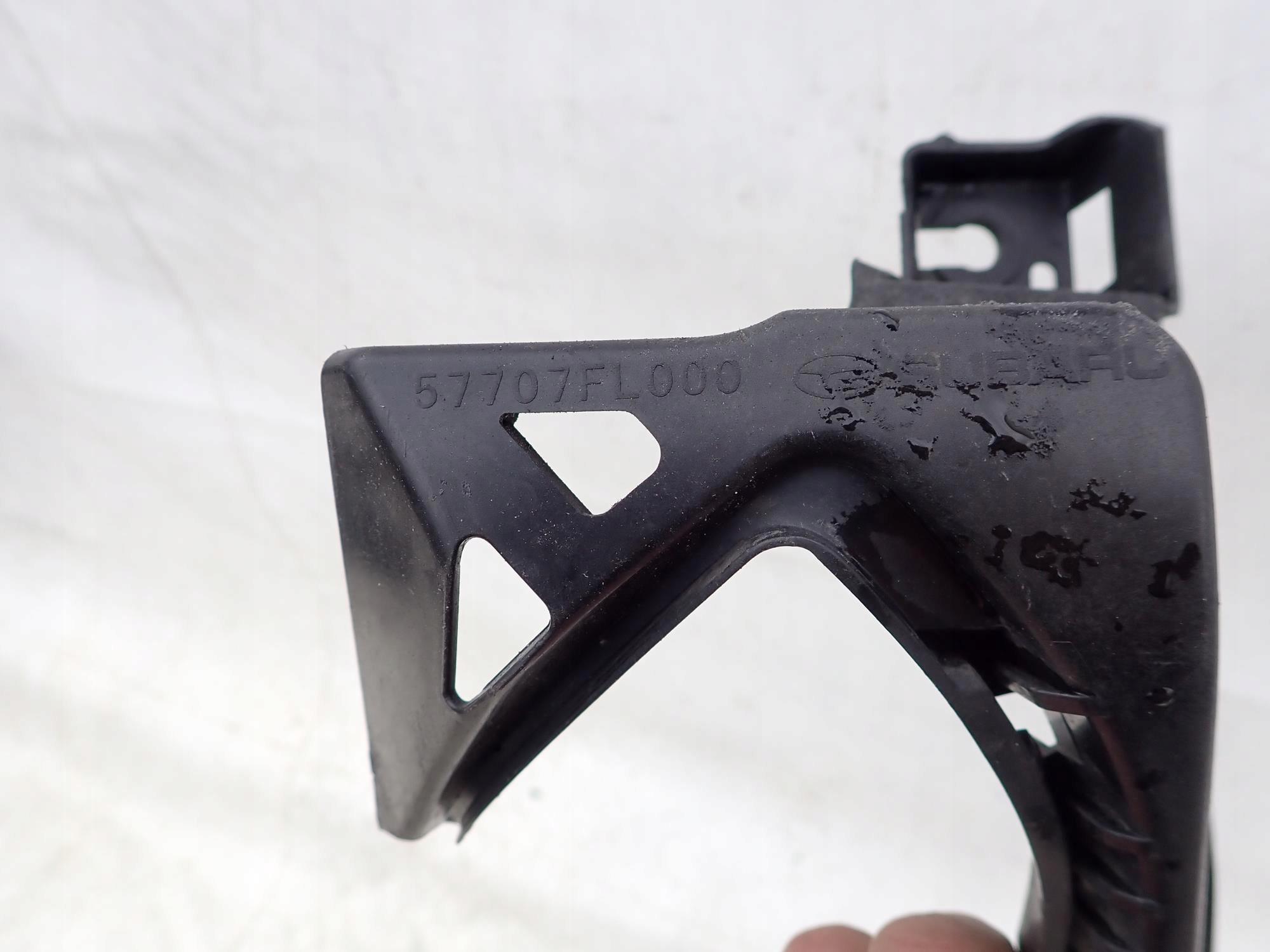 SUBARU XV II 2 CROSSTREK 18-> washer support right
