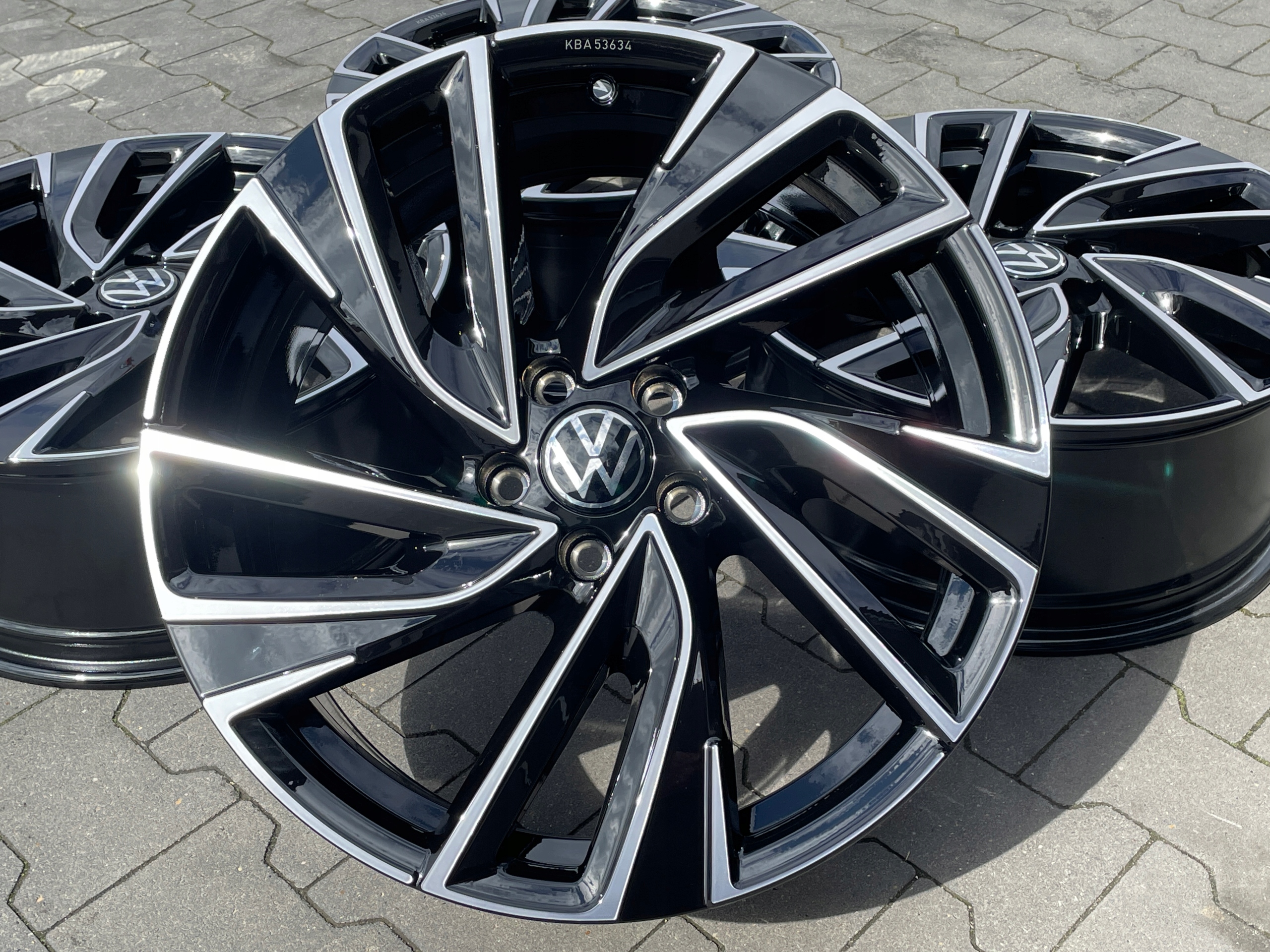ORYGINALNE FELGI 19'' 5x112 VW ARTEON PASSAT TIGUAN GOLF ADELAIDE Szerokość felgi 8.0