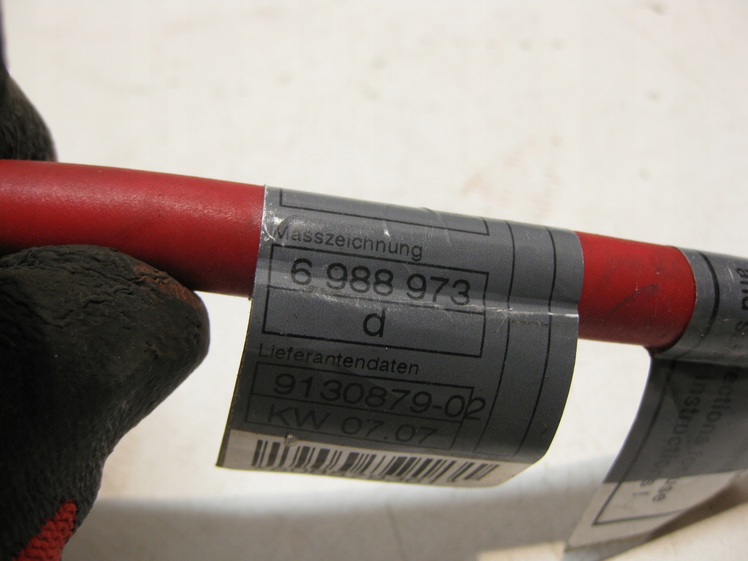 BMW E87 5D 07R terminal plus PIROTECHNICZNA KABEL plus 6988973