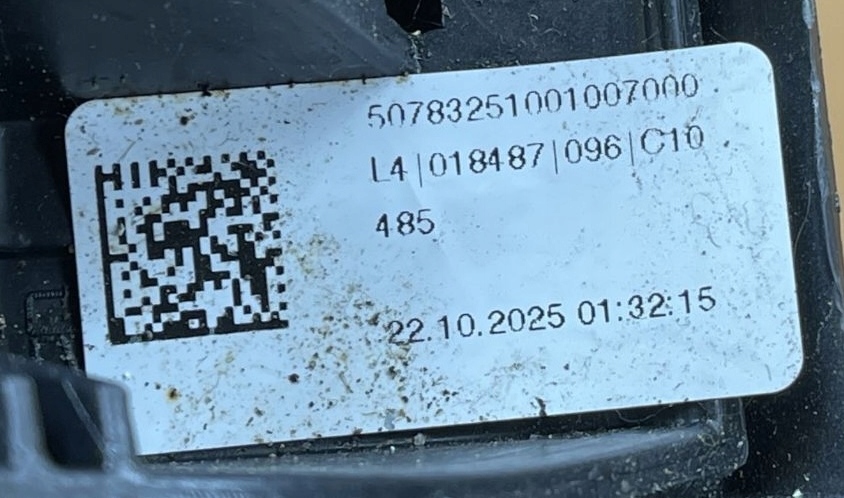O7 AUDI Q2 81A modanatura parafango Destro posteriore 81A853818A