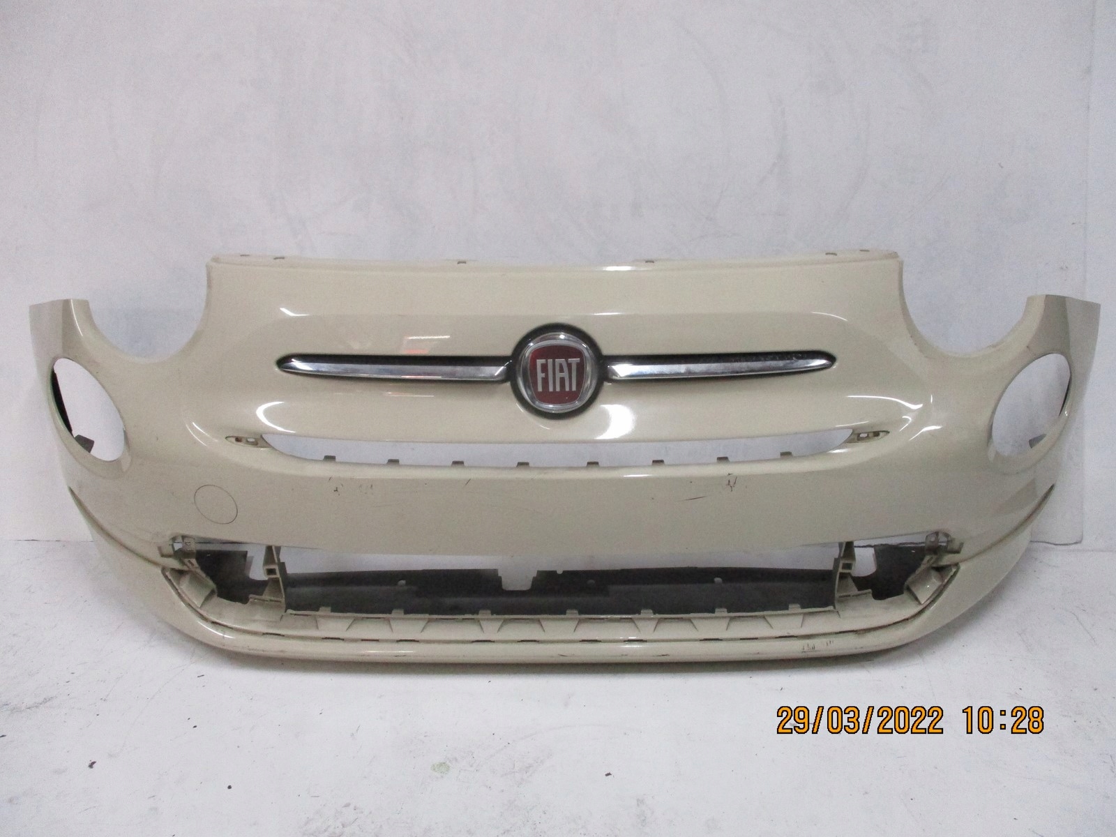 nárazník FIAT 500 předek přední