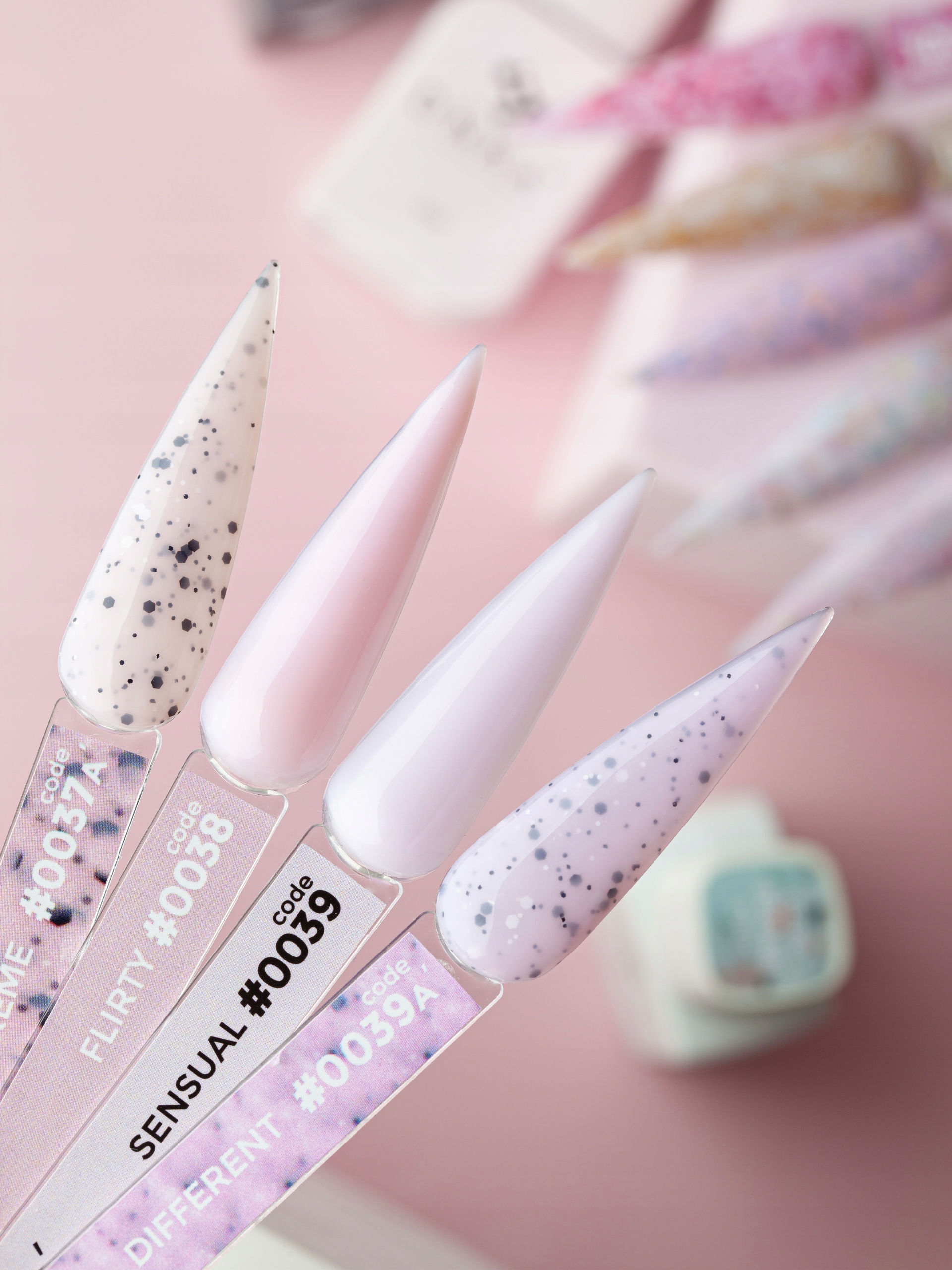 DNKa Cover Base 12 ml, 0039A GEOMETRYCZNE DROBINKI Marka inna marka