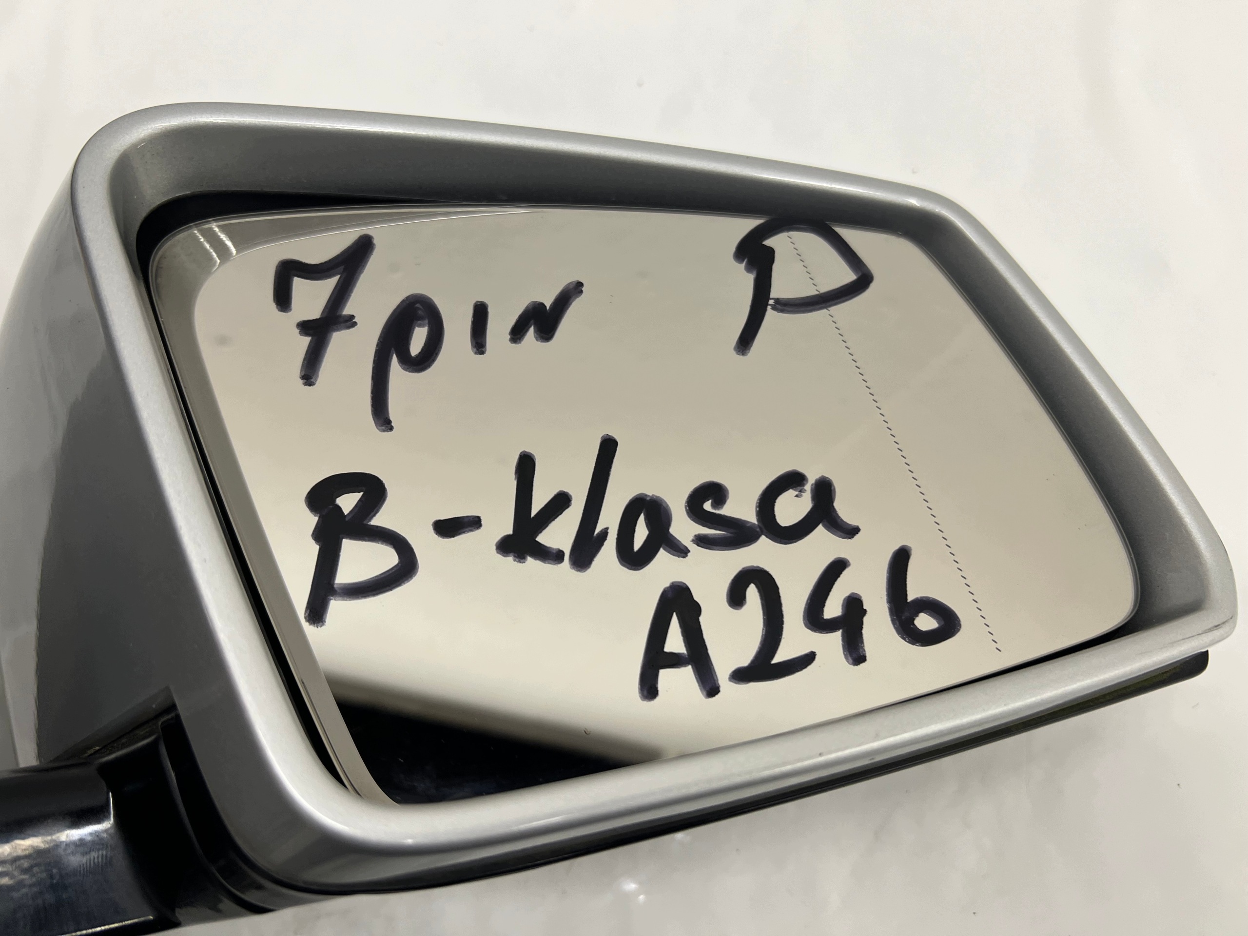 MERCEDES B-class W246 mirror right 7 PIN A2468103016 761 EUROPA