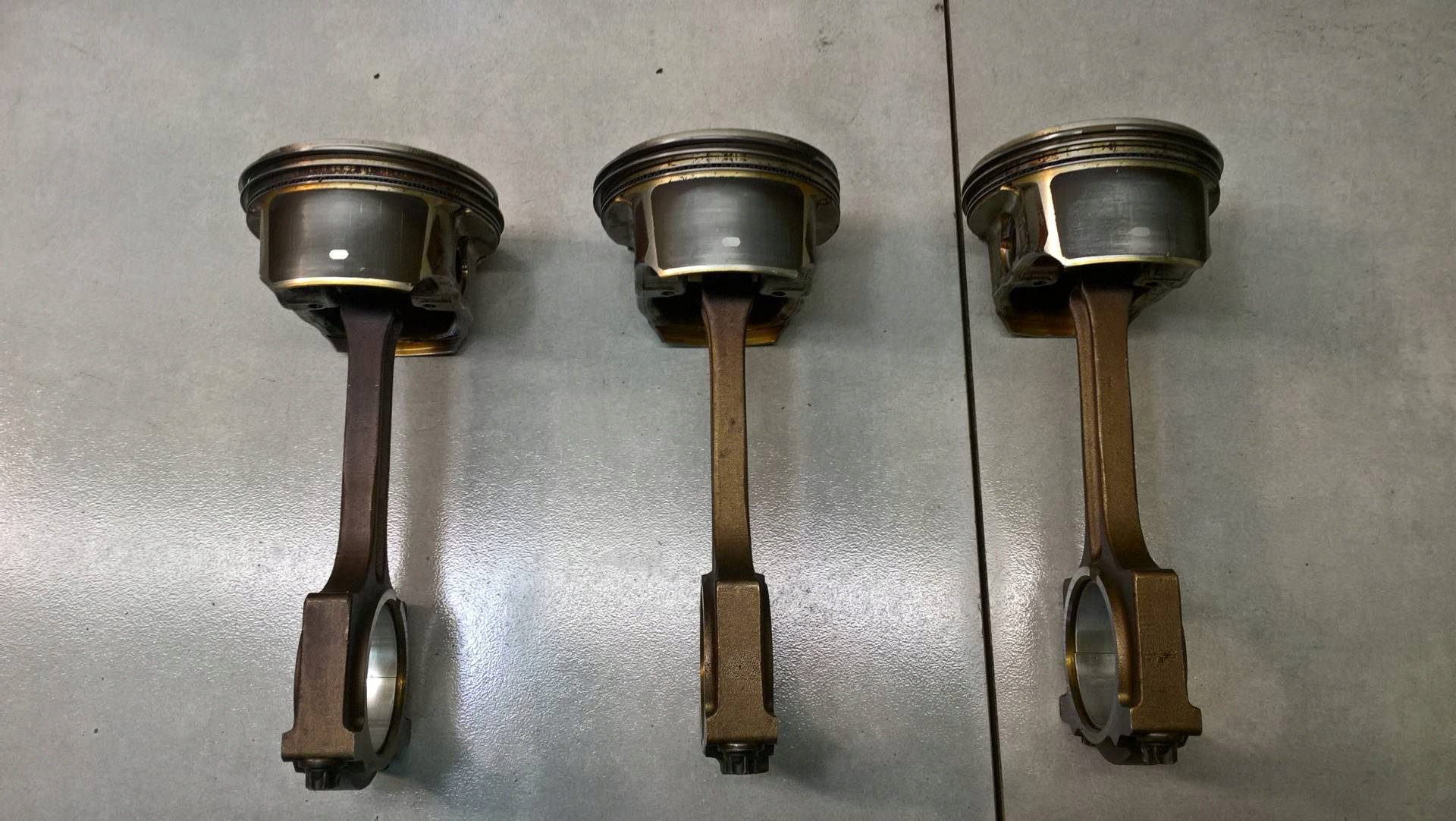 piston connecting rod MONDEO MK3 1.8 16V CJBB L52A
