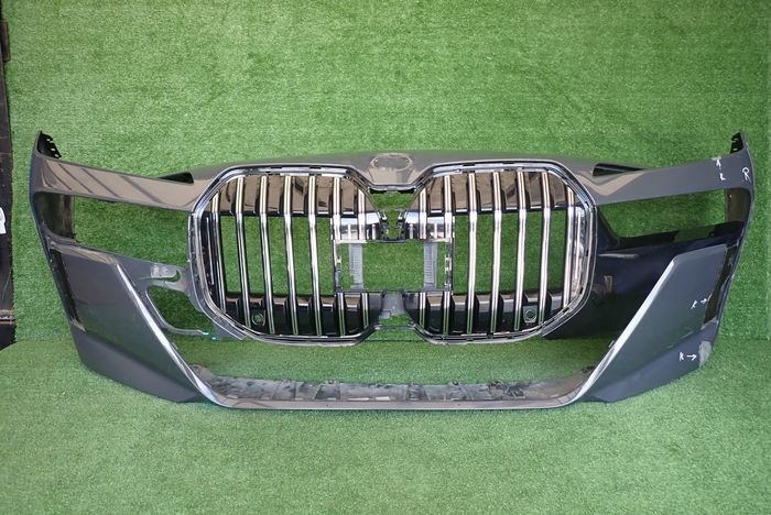 BMW 7 G70 m-packet 22- nárazník přední předek