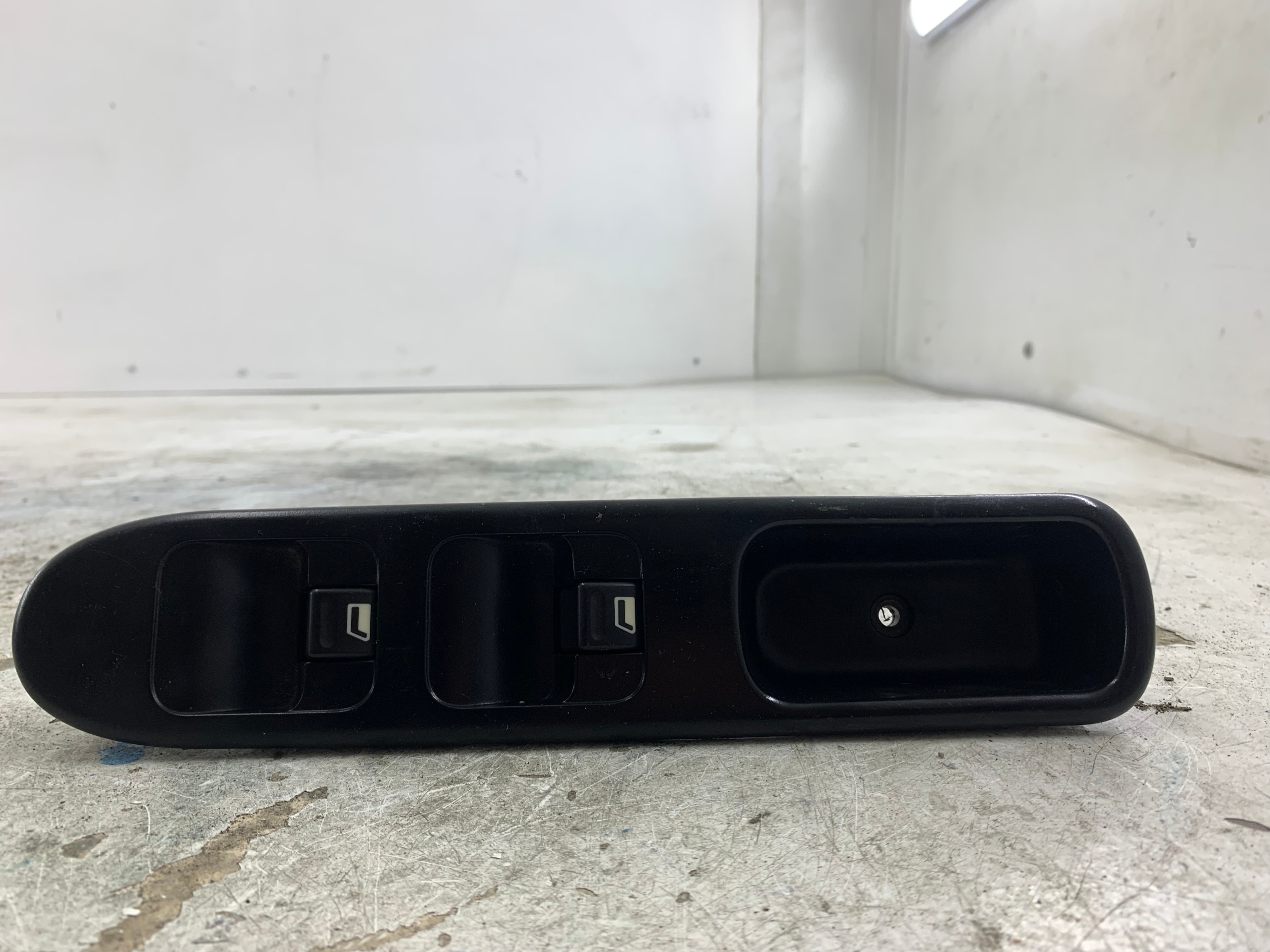 PEUGEOT 307 PANEL of the window front 2 windows electrics