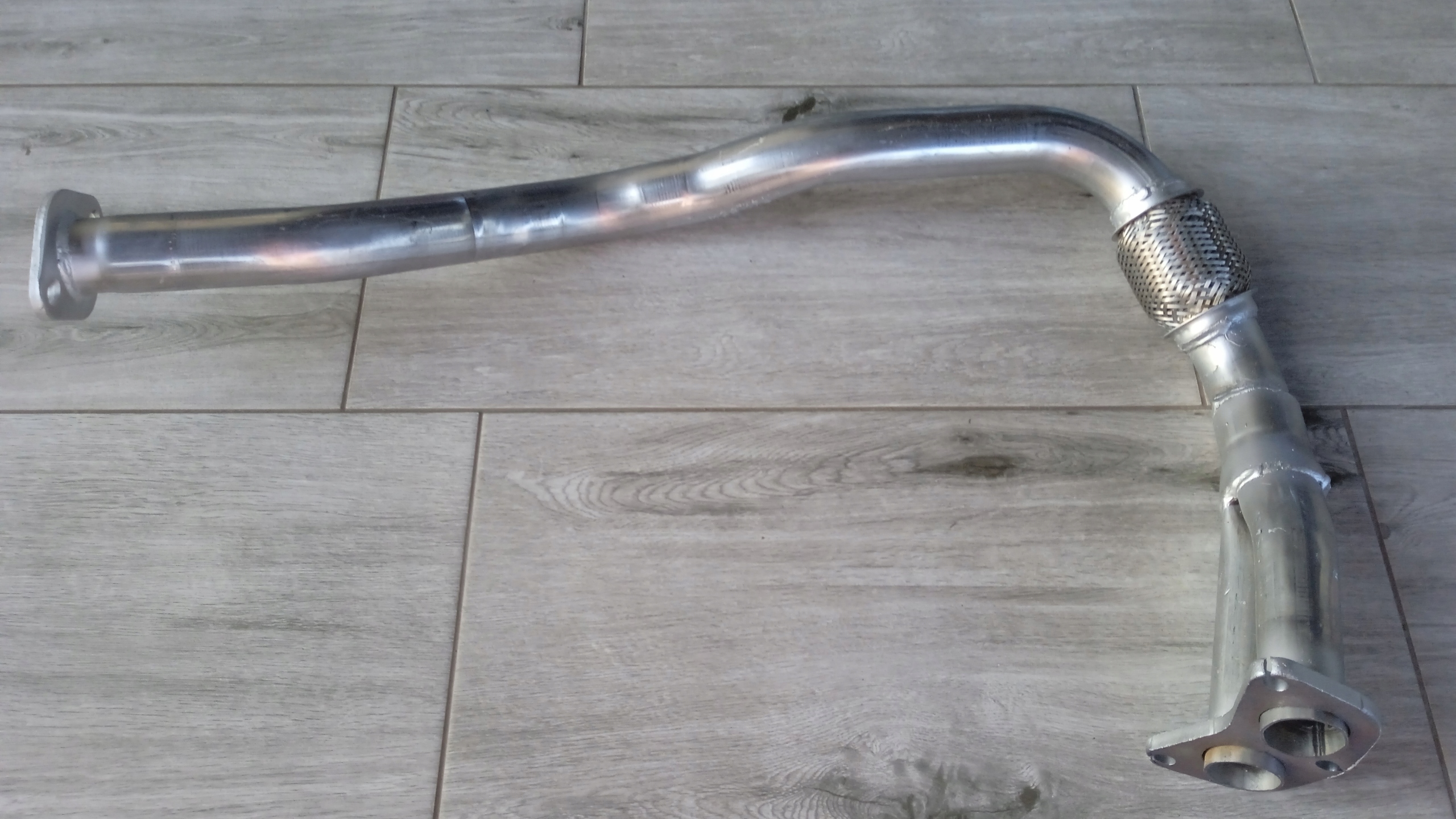 TOYOTA 4 труба соединение