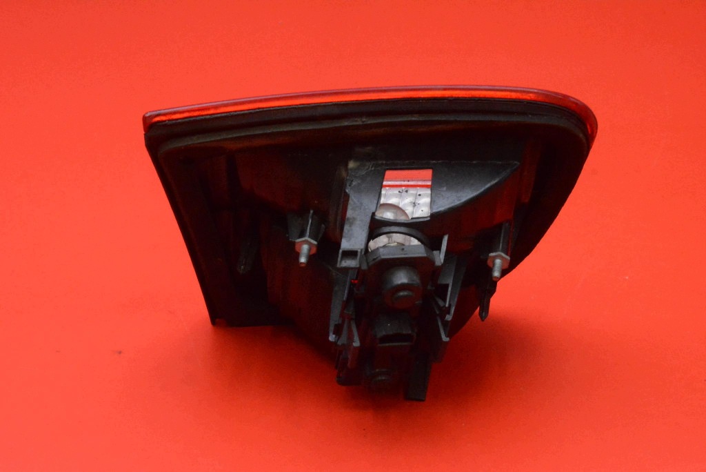 light right rear part rear 1M6945092B SEAT LEON 1 and HB 99-05