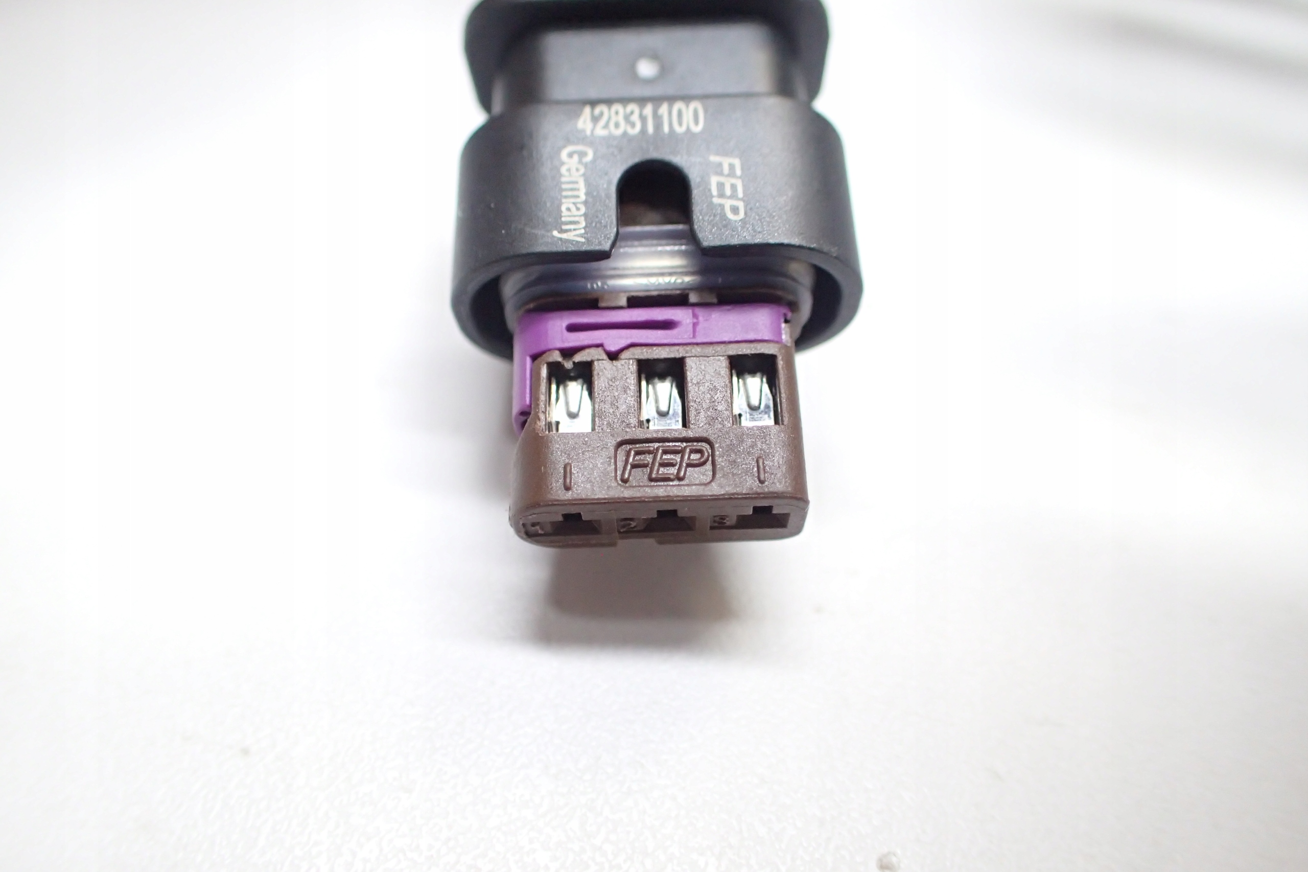 NOWA WIĄZKA 6 PDC RADAR AUDI Q7 4M0971095NH Typ samochodu Samochody osobowe