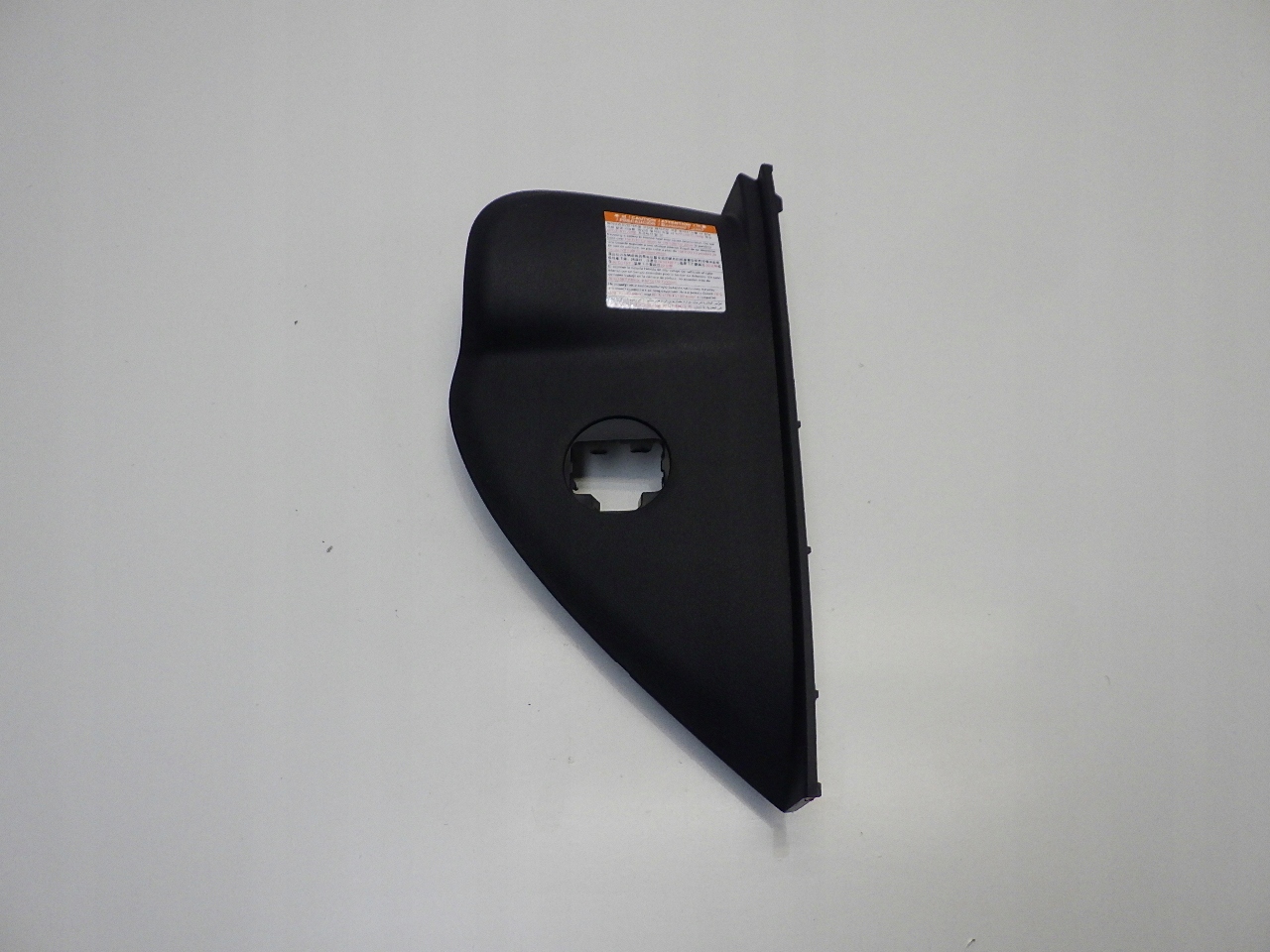 HYUNDAI BAYON 2022 PRAWA ZAŚLEPKA OSŁONA KONSOLI