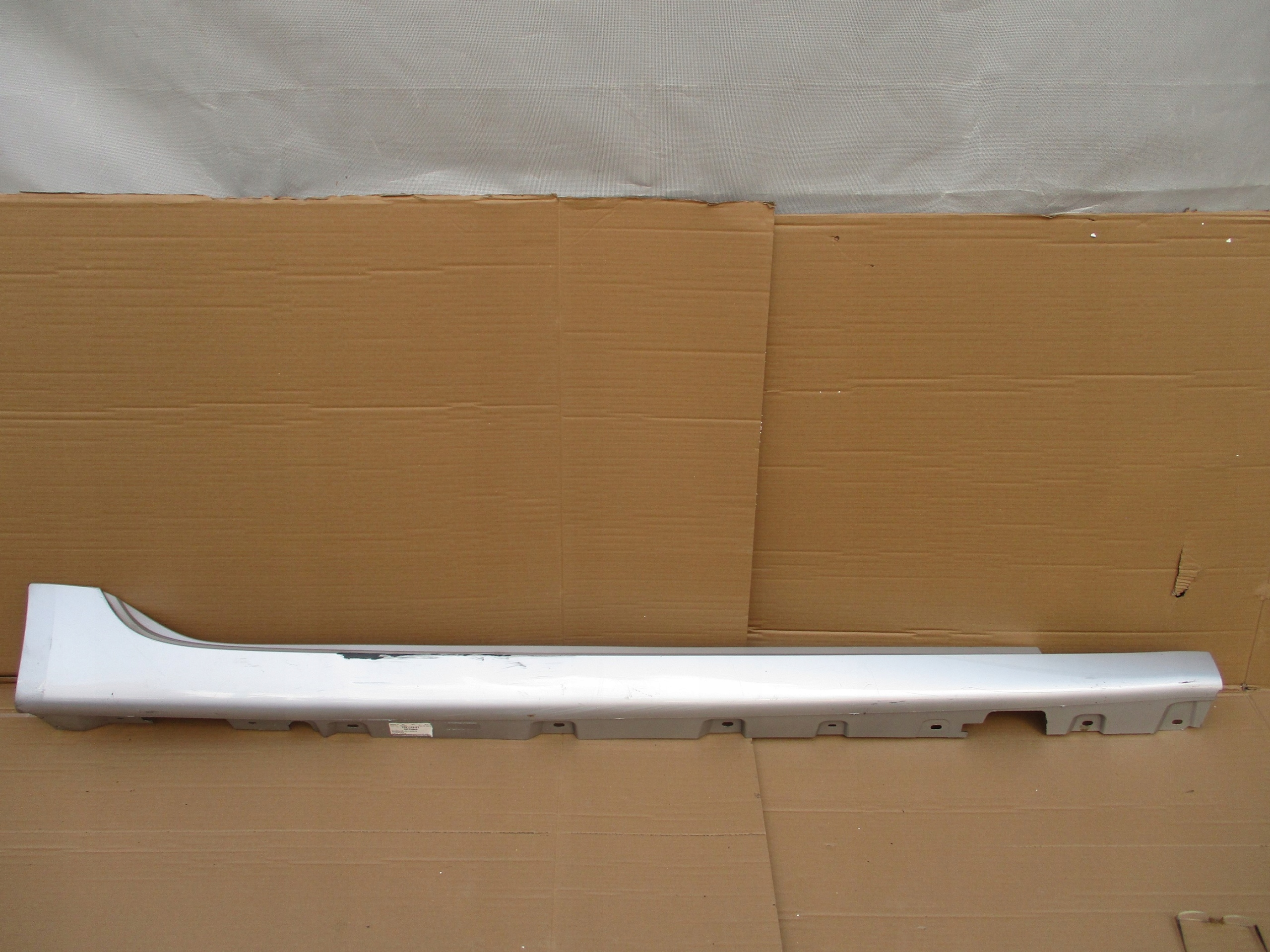 НАКЛАДКА ПОРОГА ПРАВА BMW 5 GT F07 51777201252