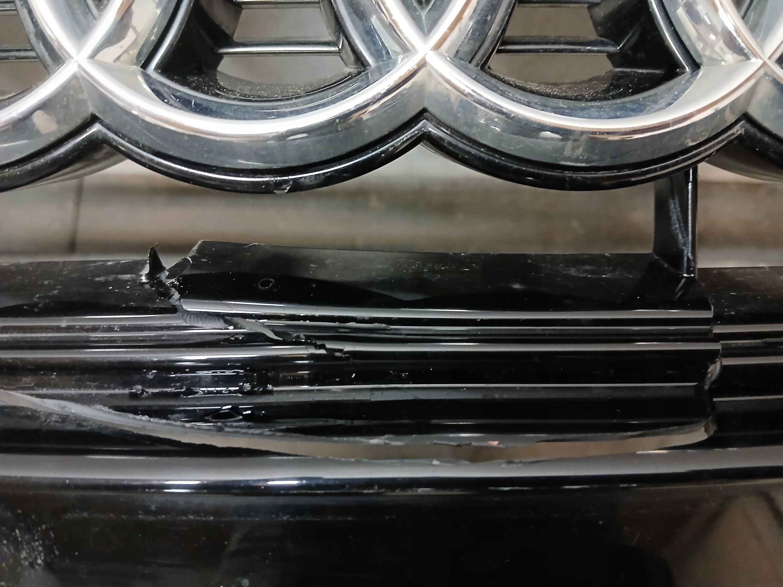 branik prednji dio AUDI A3 8V 13-16 S LINE