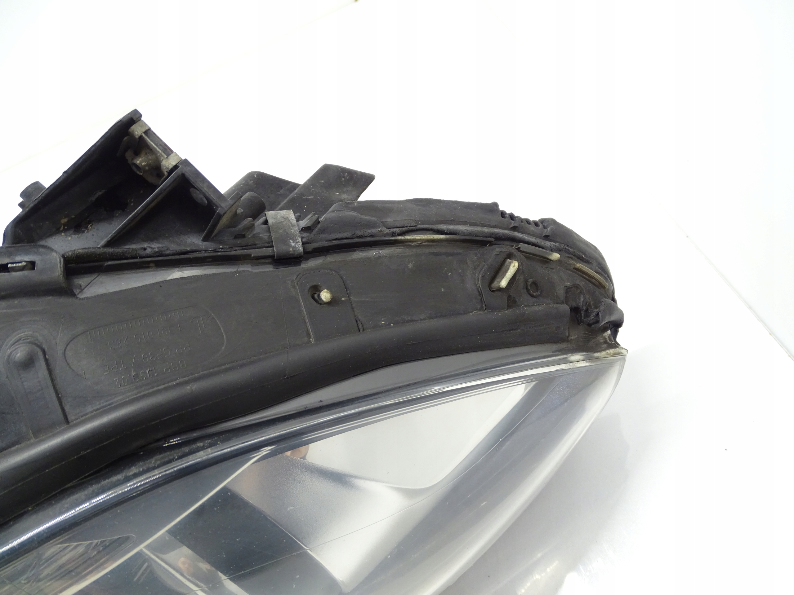 light right front right front BI-XENON MERCEDES W204 LIFT A2048208239 UK