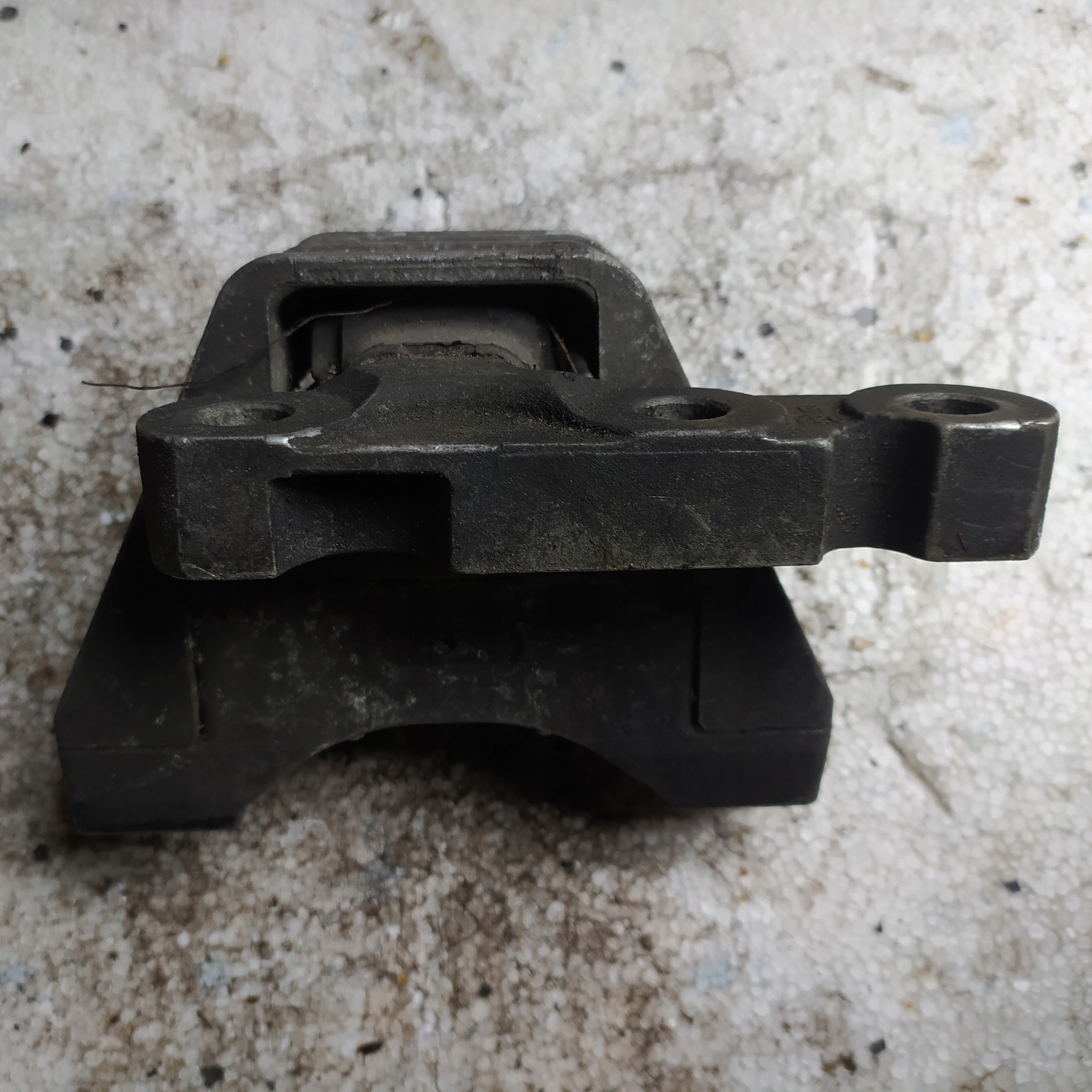 engine mount Opel Vectra C V04656