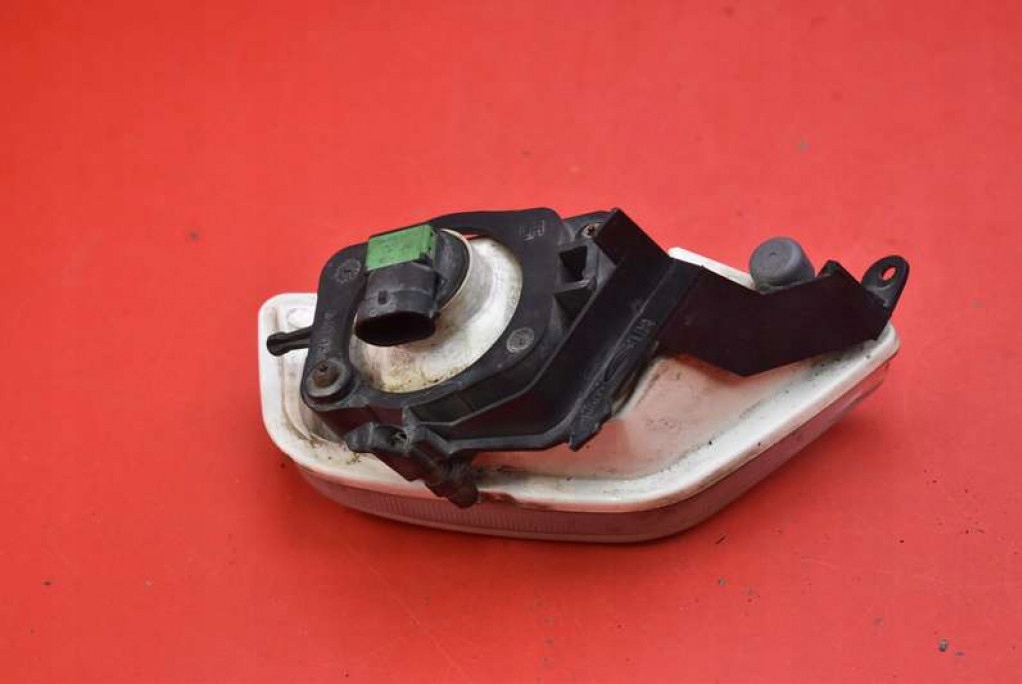 fog light left front front 2M51-15K201-AH FORD FOCUS MK1 01-07