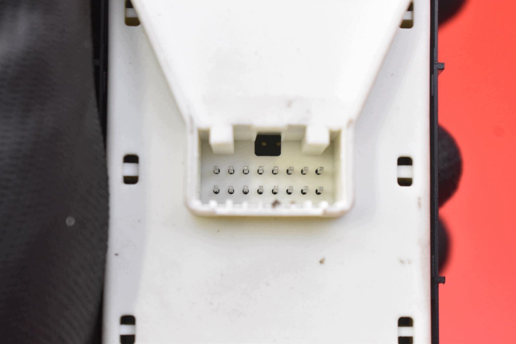 control panel of the window EU 93571CV360WK KIA EV6 GT 21-24