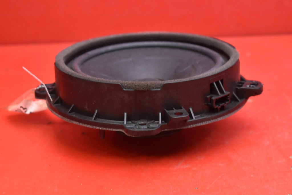 speaker right rear part 96330-R2000 KIA SPORTAGE 5 V 21-25