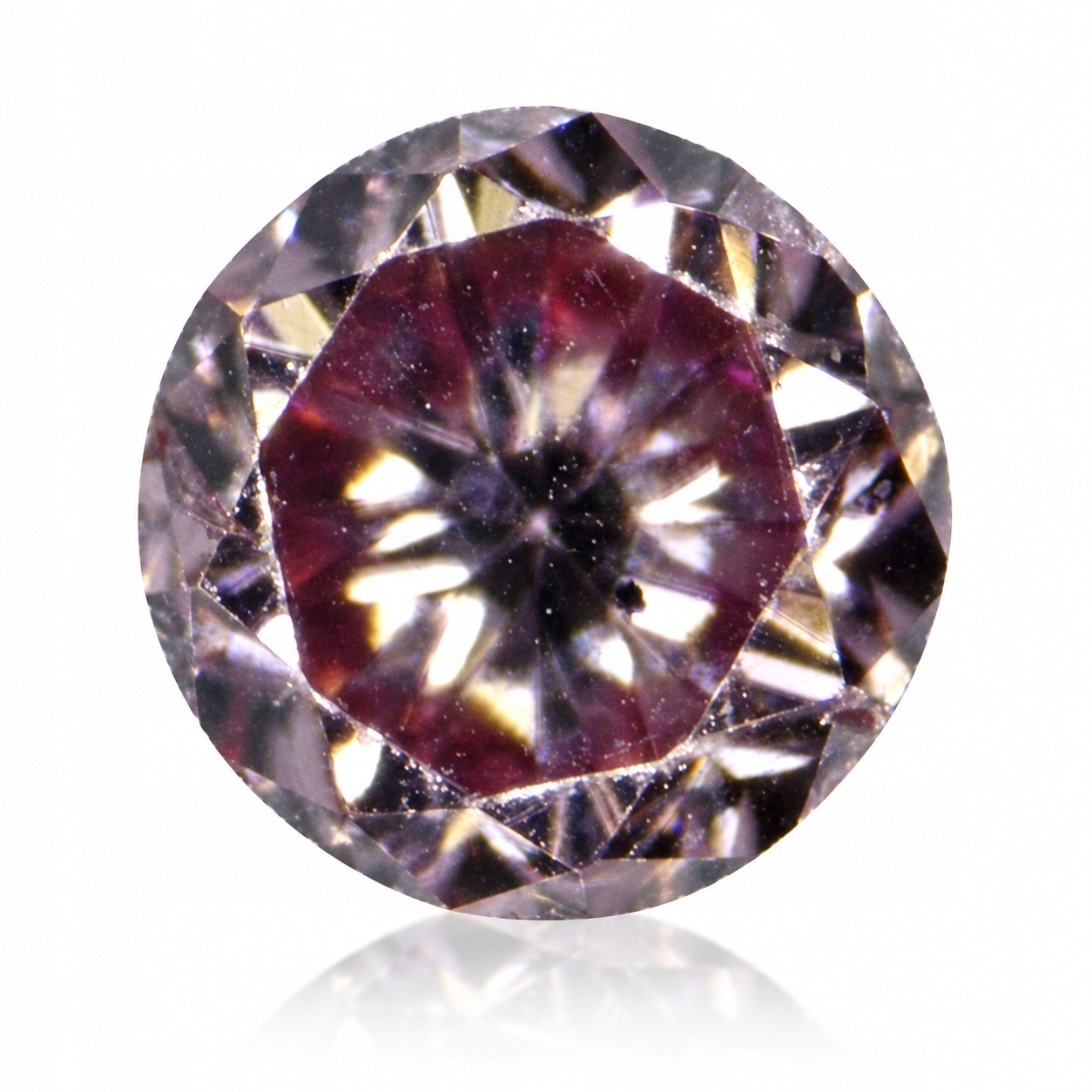 Přírodní diamant <0.01 ct Růžový SI2 Briliant certifikát Wbd