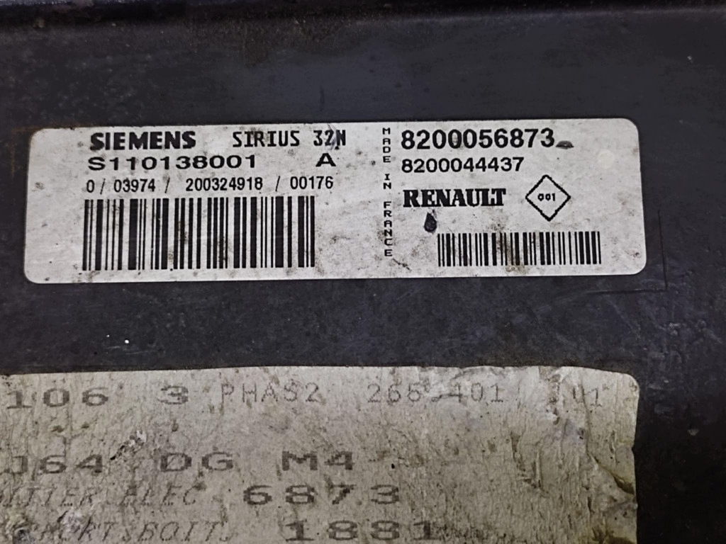 RENAULT SCENIC e centralina motore 8200056873