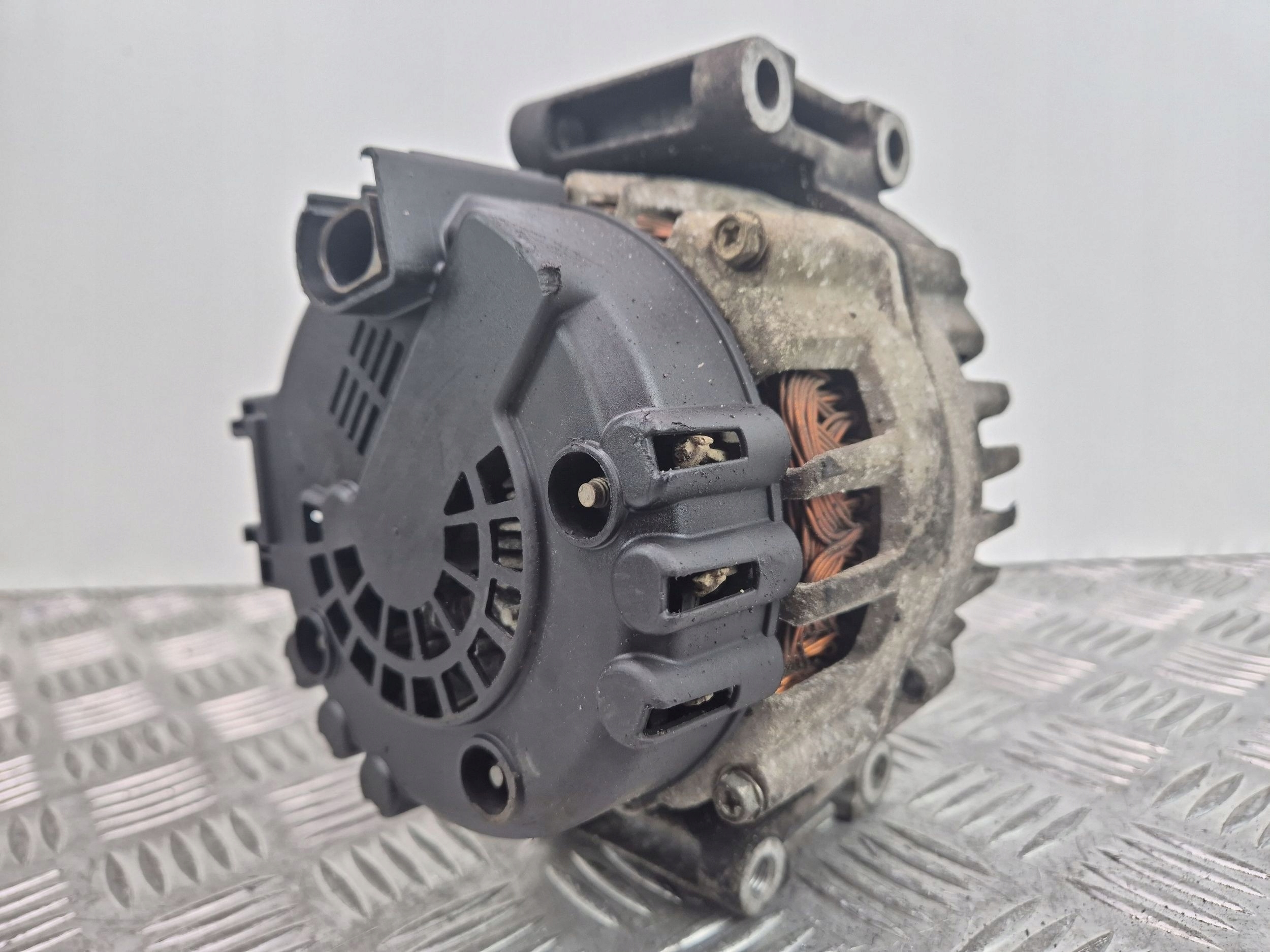 Mercedes 2.2 CDI SPRINTER W907 Alternator A0009068404 OM651958