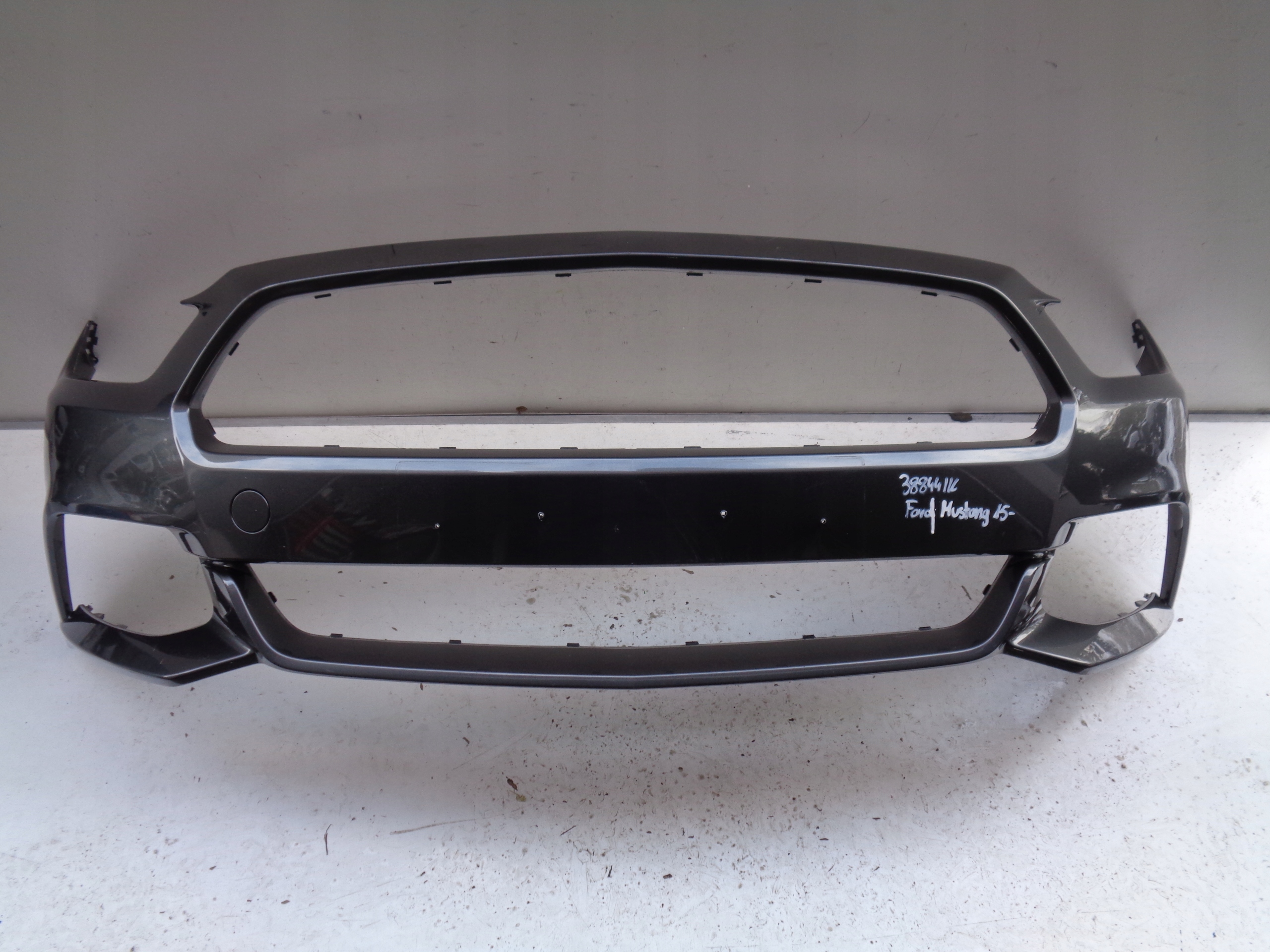 front bumper FORD MUSTANG GT 15- NR 38844